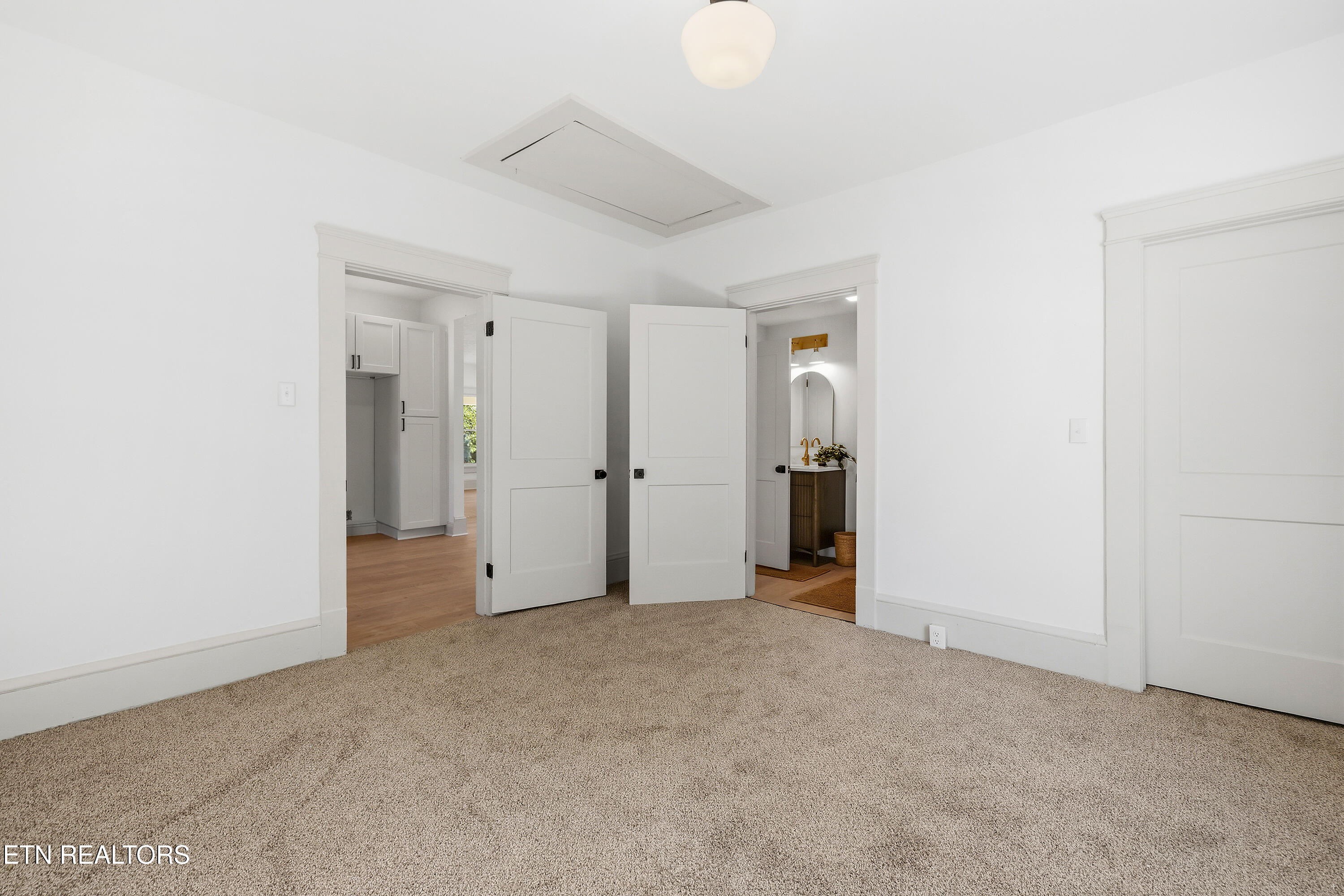 2616 Woodrow Drive Knoxville TN 37918