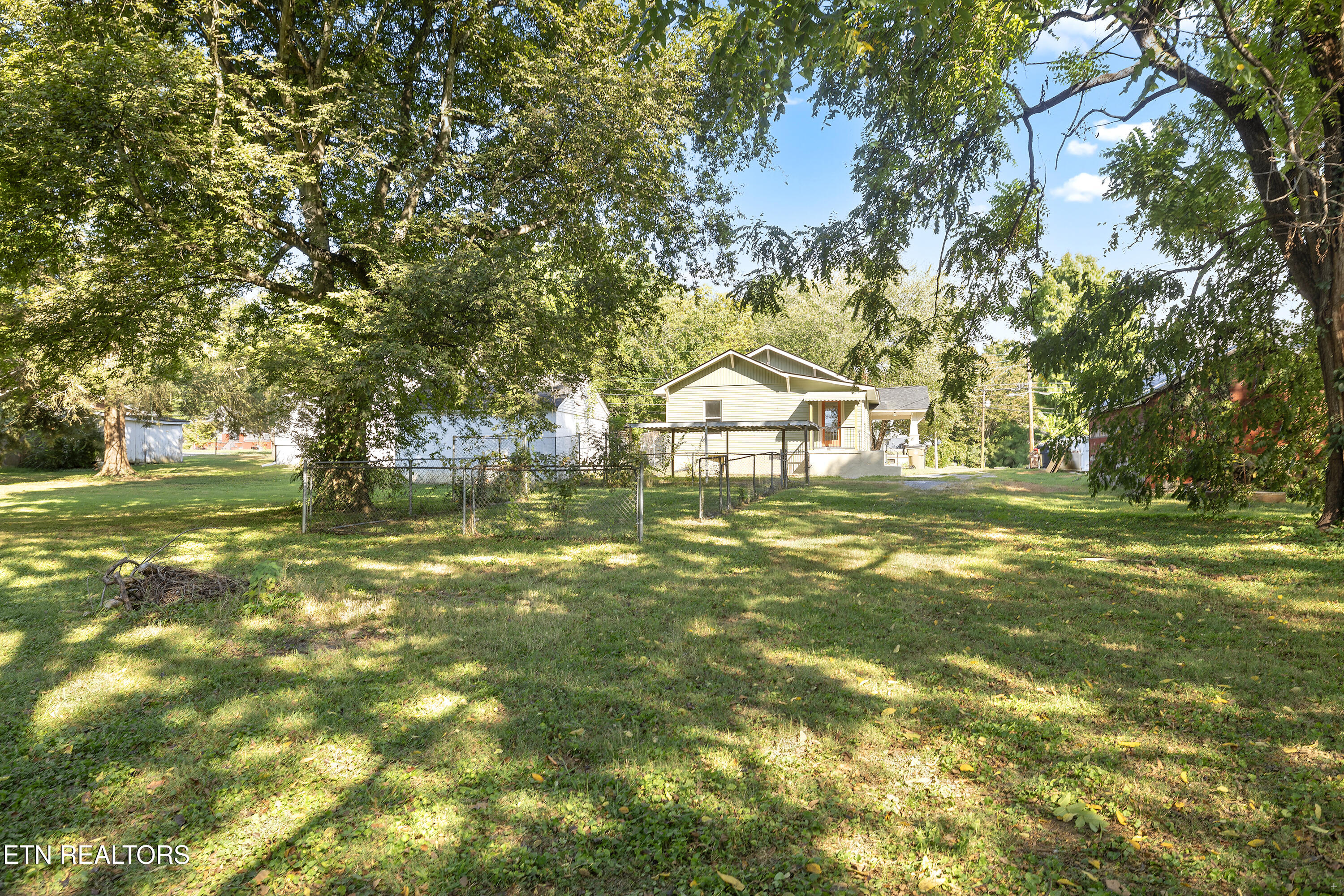 2616 Woodrow Drive Knoxville TN 37918