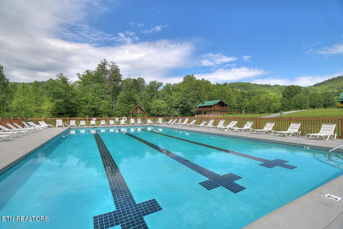 3444 Manis Road Sevierville TN 37862