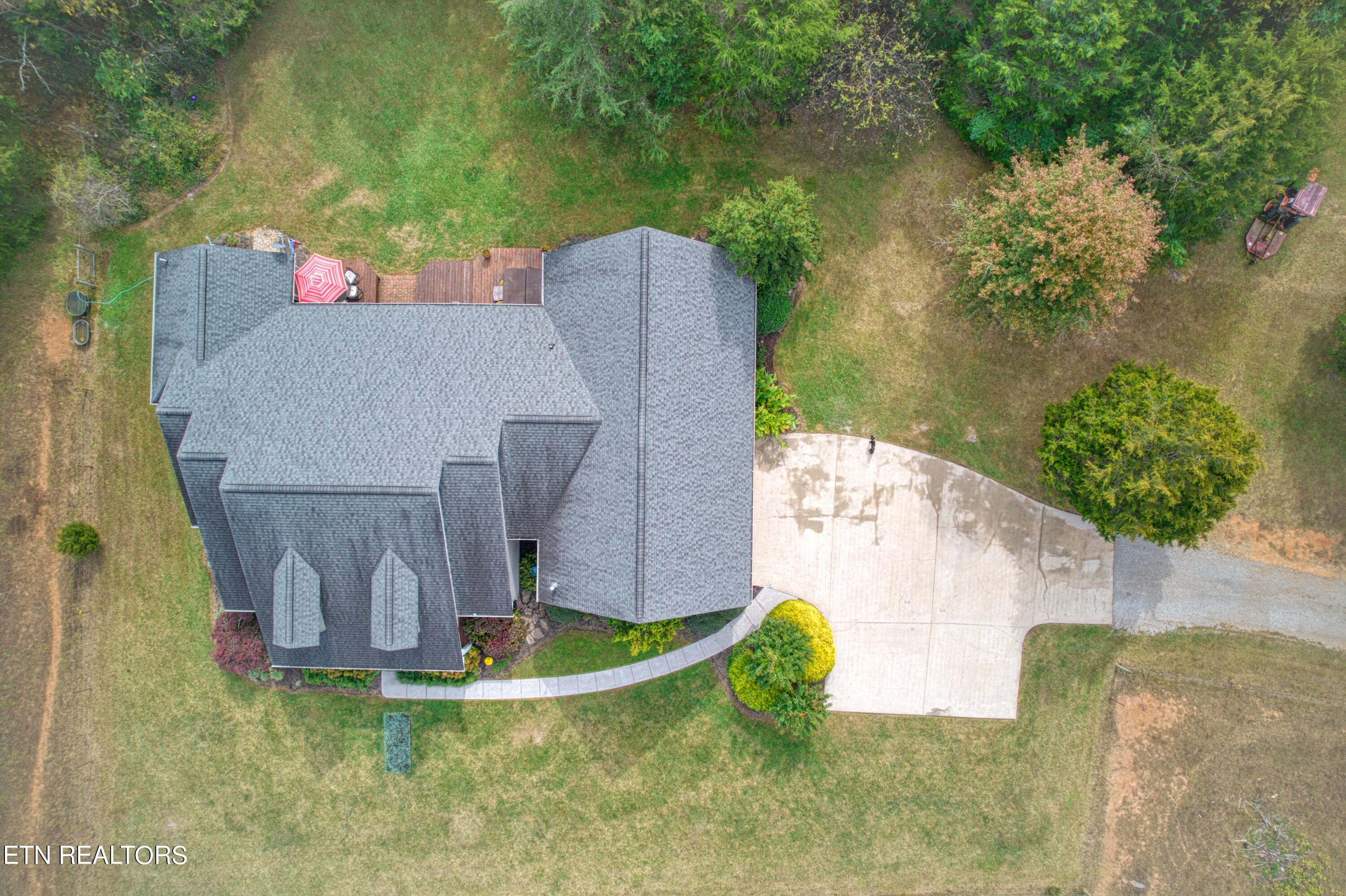 1443 W Dumplin Valley Road Dandridge TN 37725