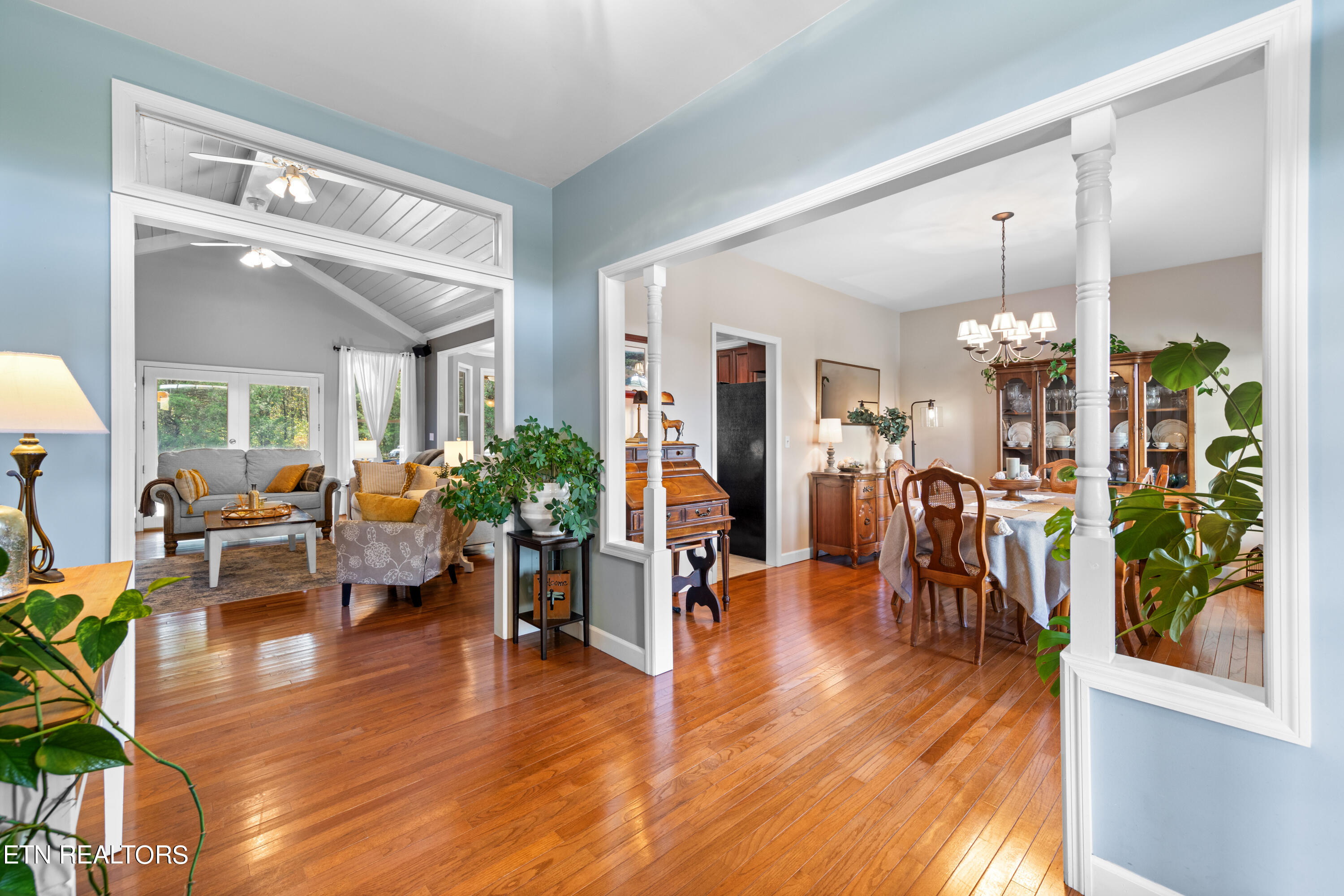 1443 W Dumplin Valley Road Dandridge TN 37725