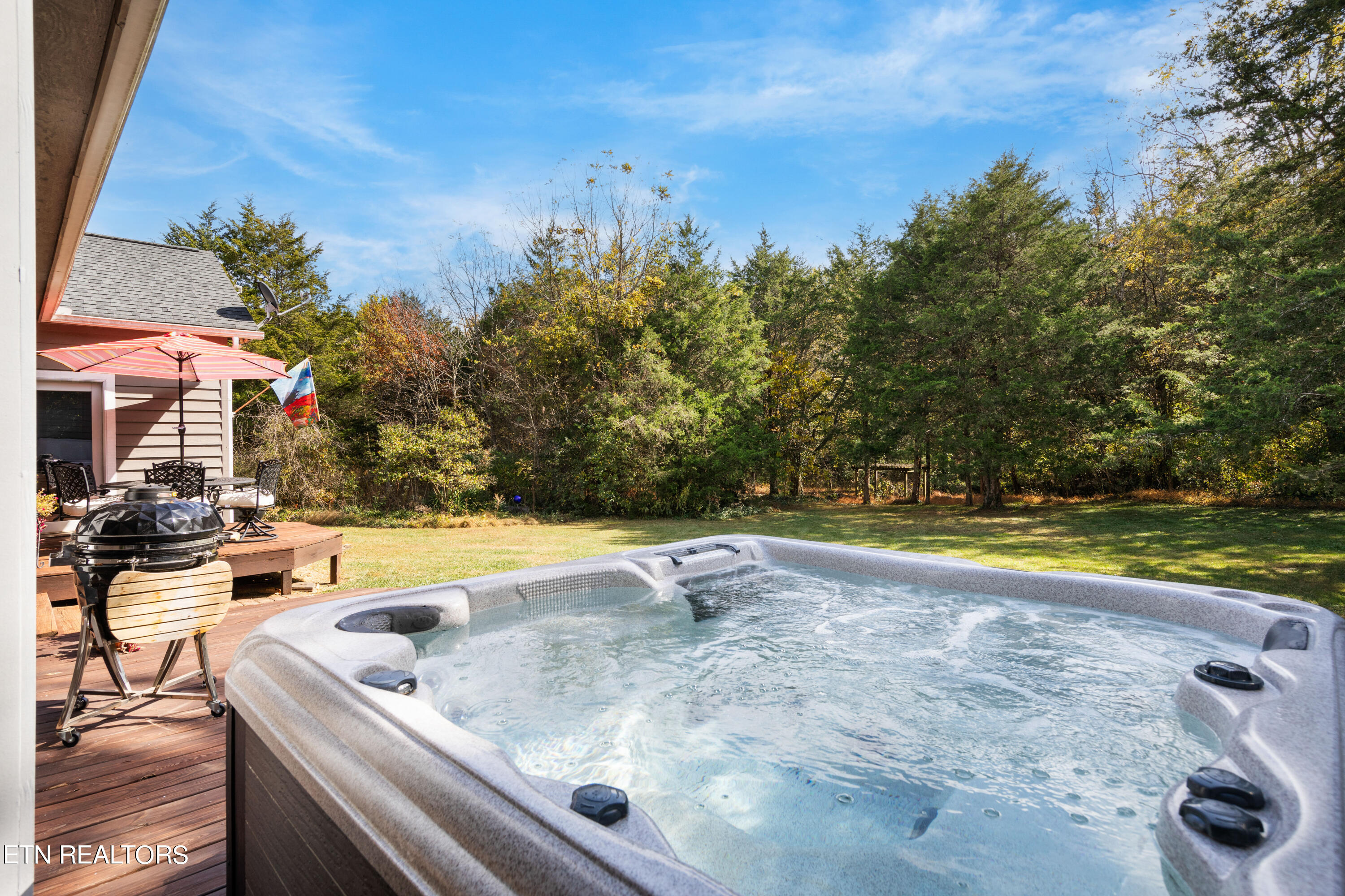1443 W Dumplin Valley Road Dandridge TN 37725