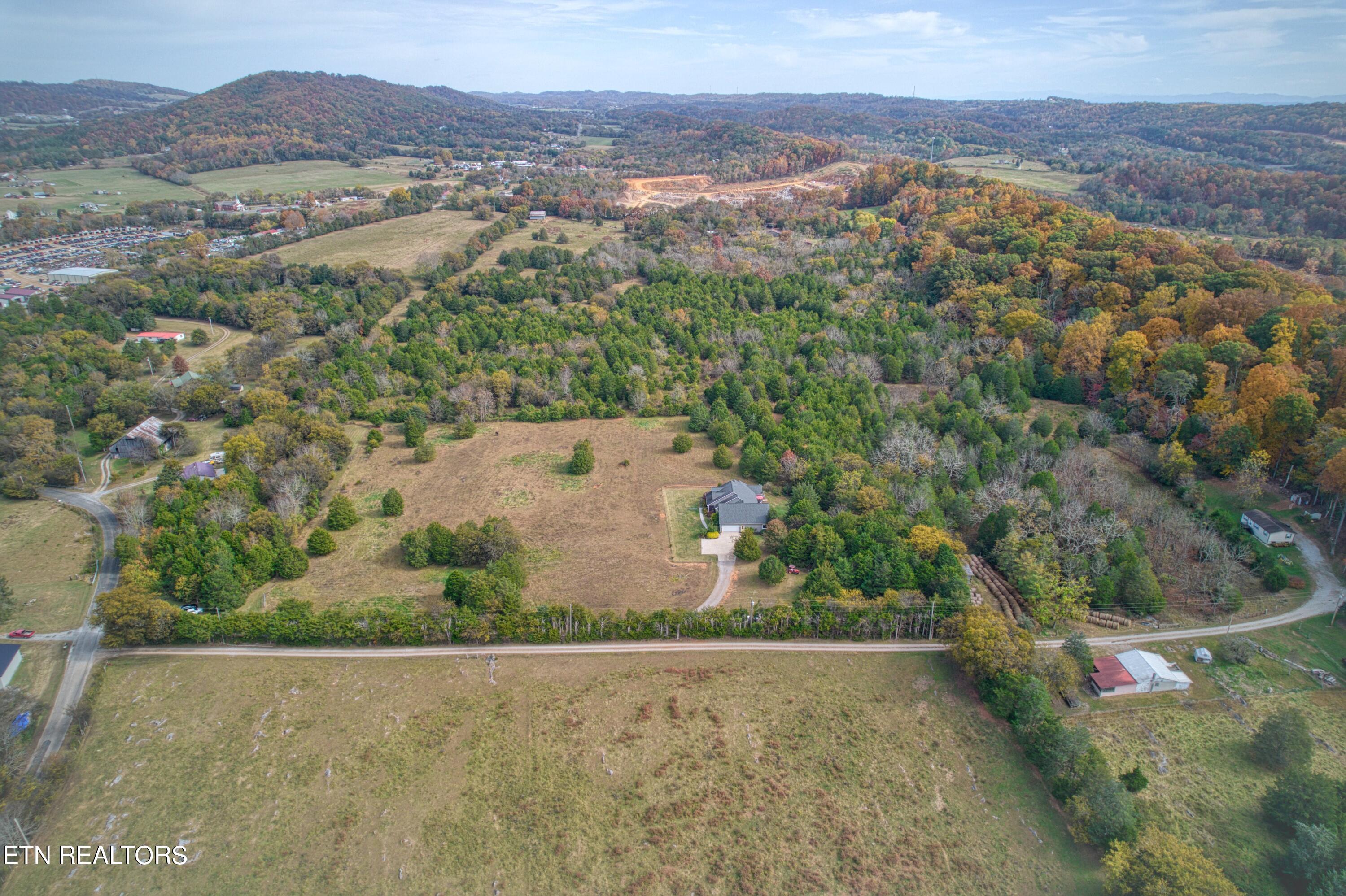 1443 W Dumplin Valley Road Dandridge TN 37725