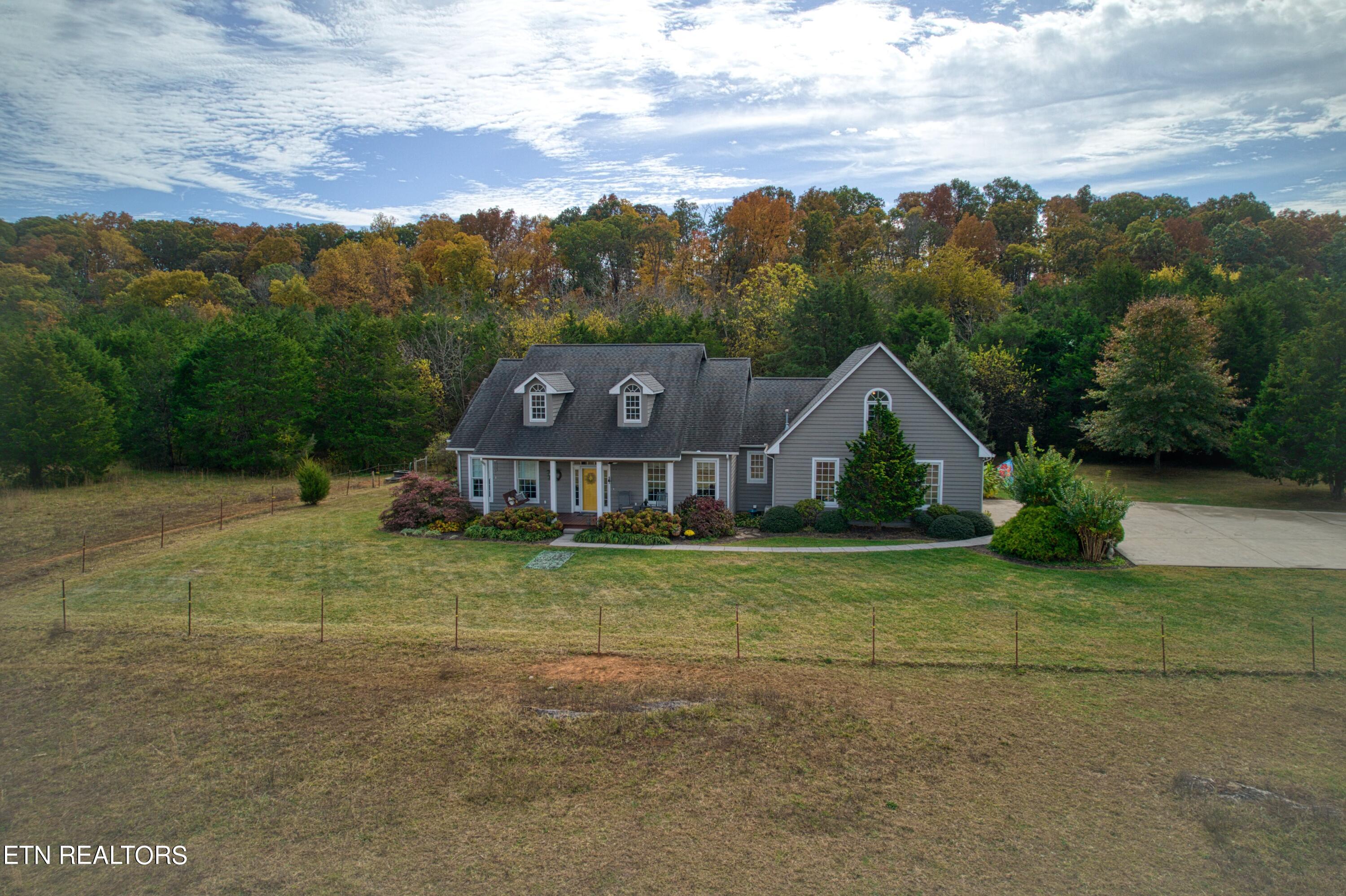1443 W Dumplin Valley Road Dandridge TN 37725