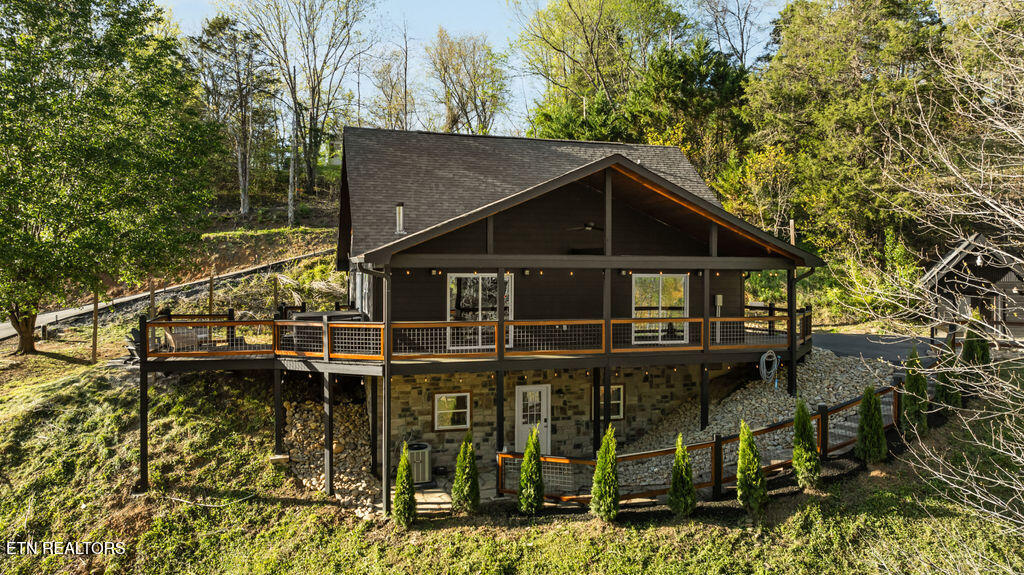 1608 Mitchell Farm Road Sevierville TN 37876