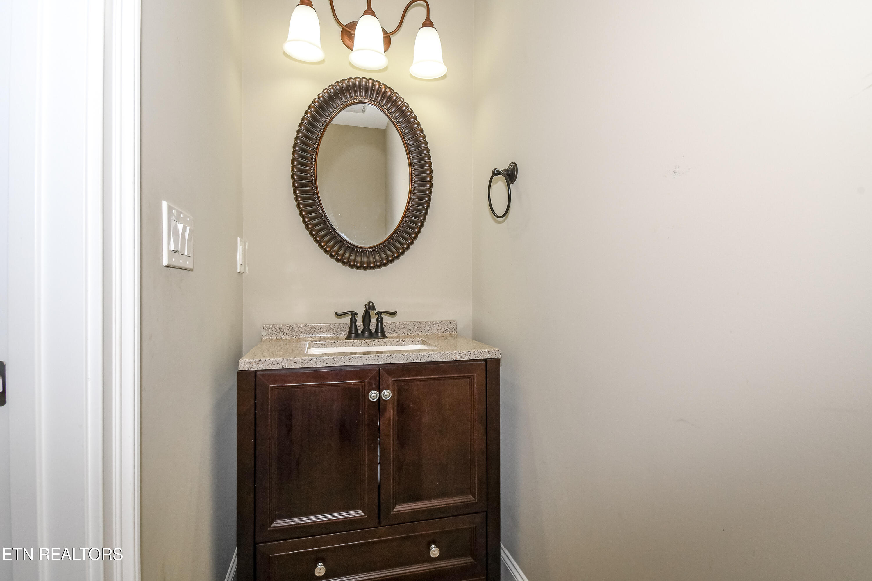475 Short Bark Road Madisonville TN 37354