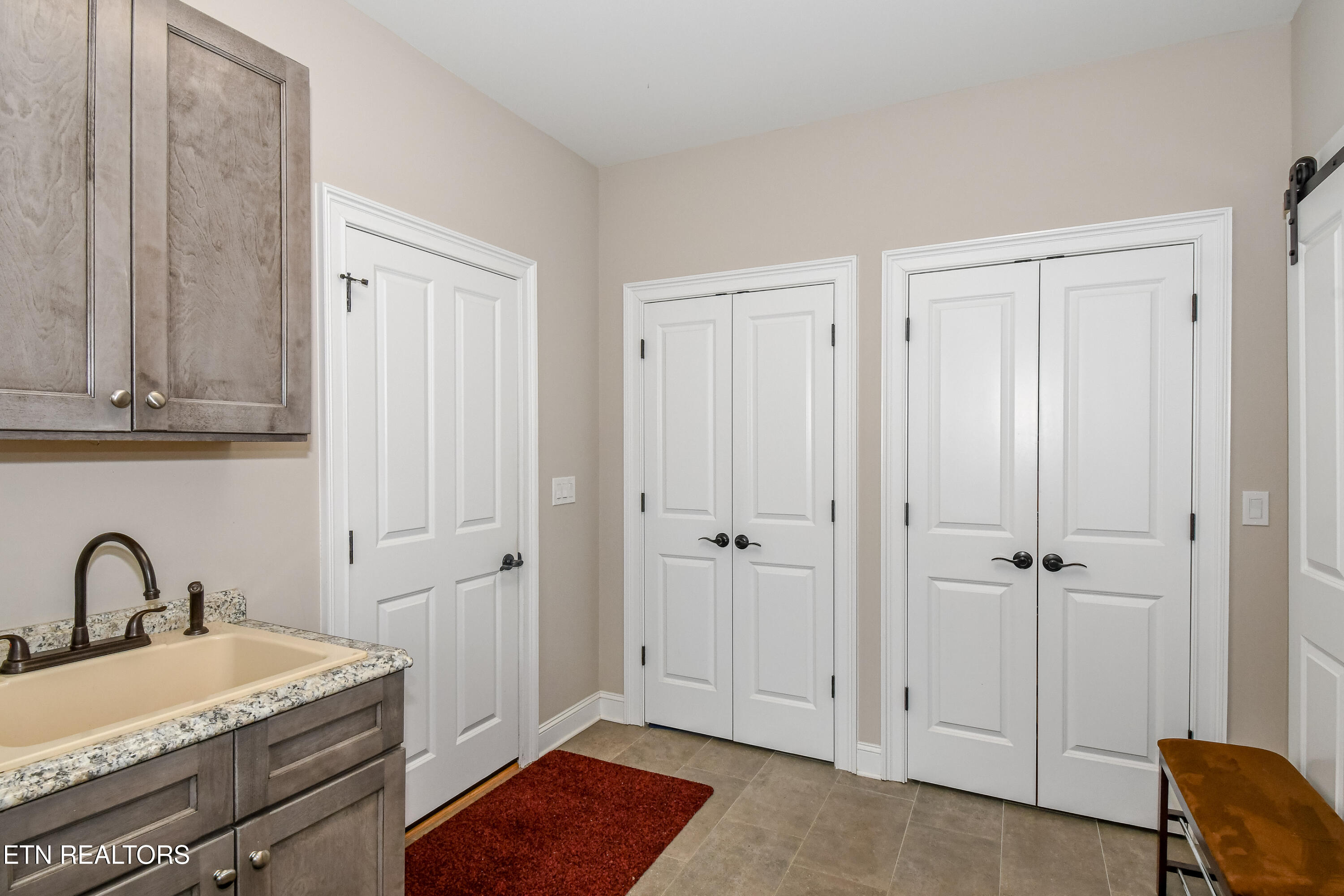 475 Short Bark Road Madisonville TN 37354