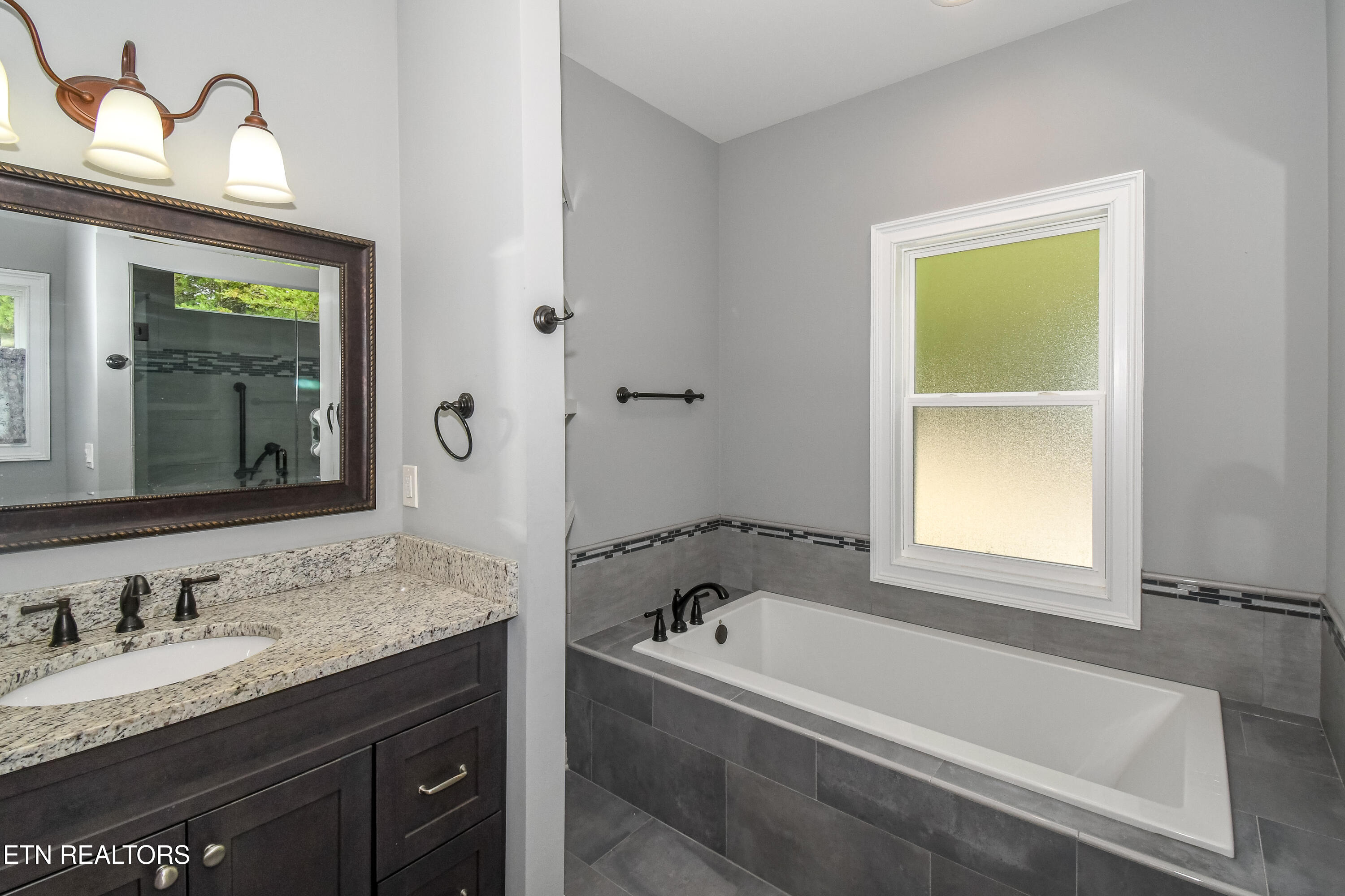475 Short Bark Road Madisonville TN 37354