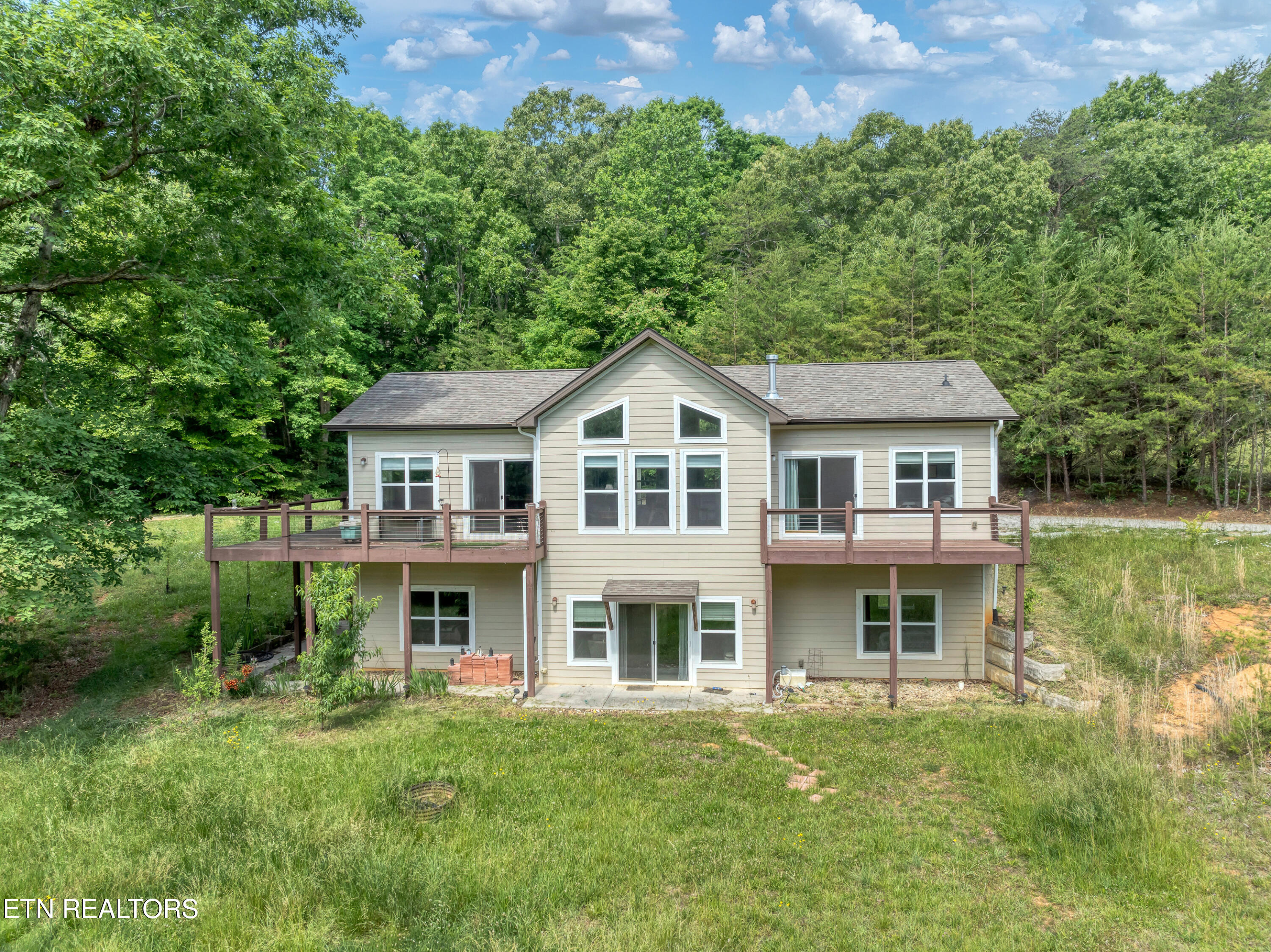 475 Short Bark Road Madisonville TN 37354