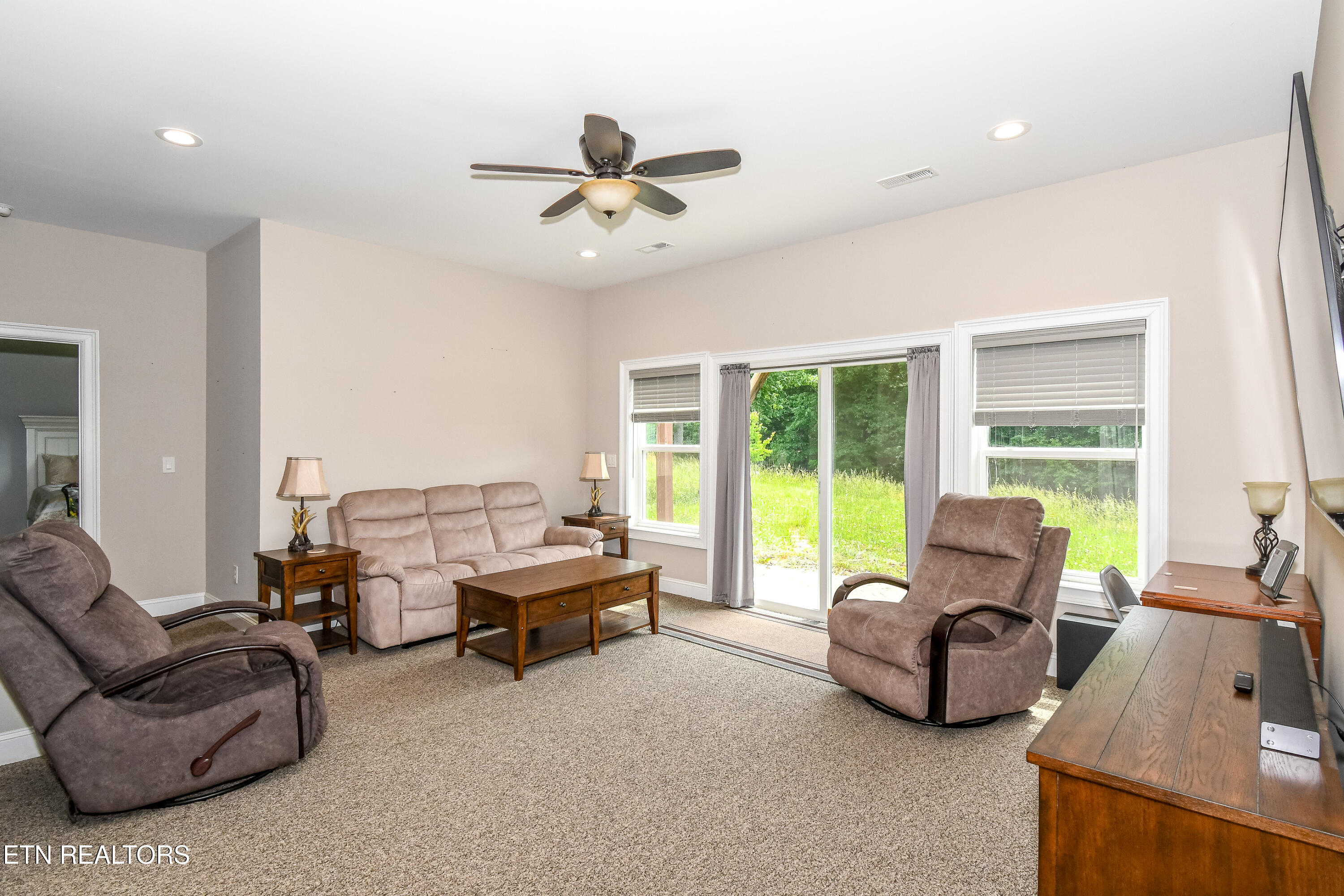 475 Short Bark Road Madisonville TN 37354