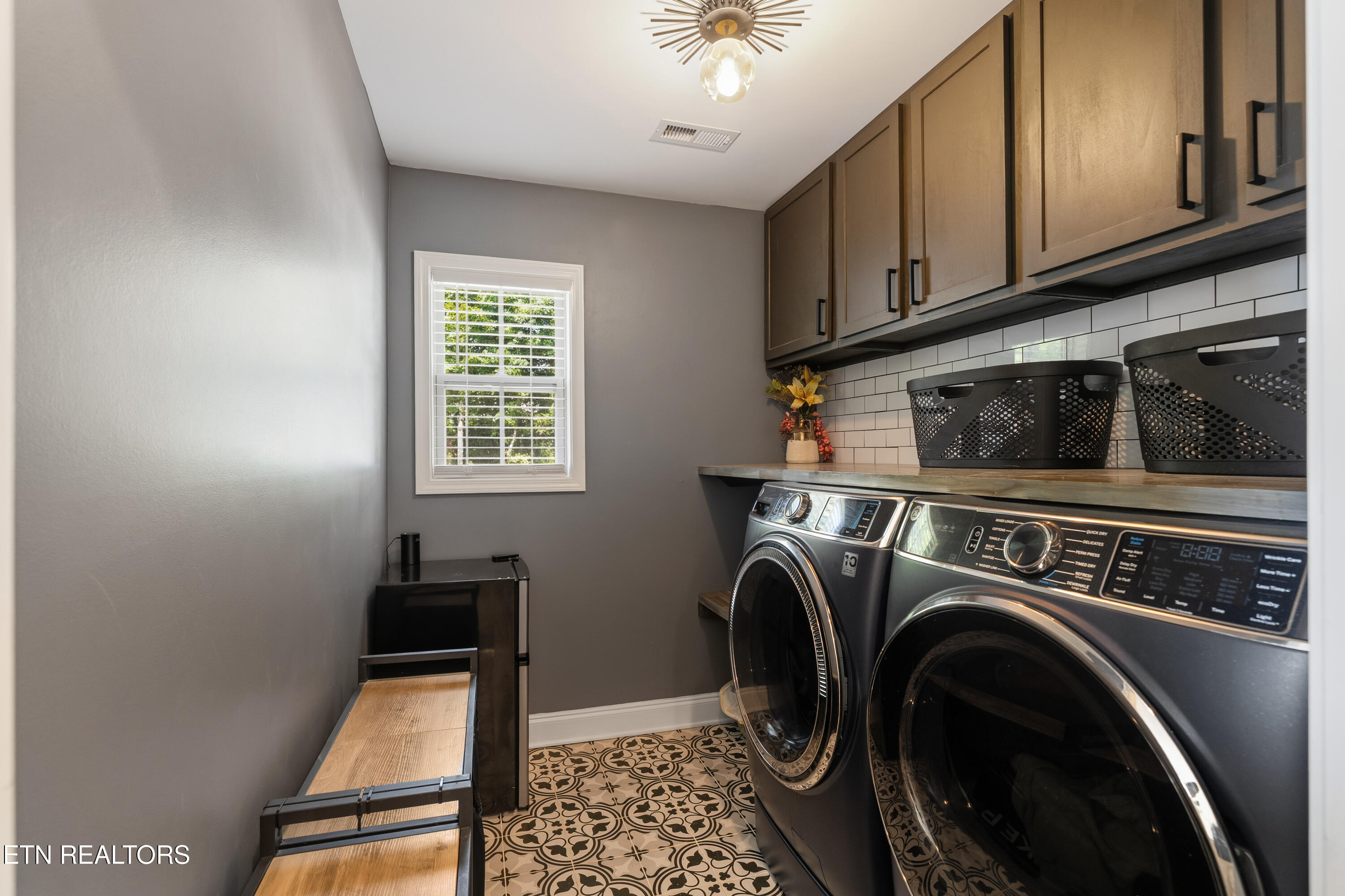 8139 Vassar Lane Knoxville TN 37938