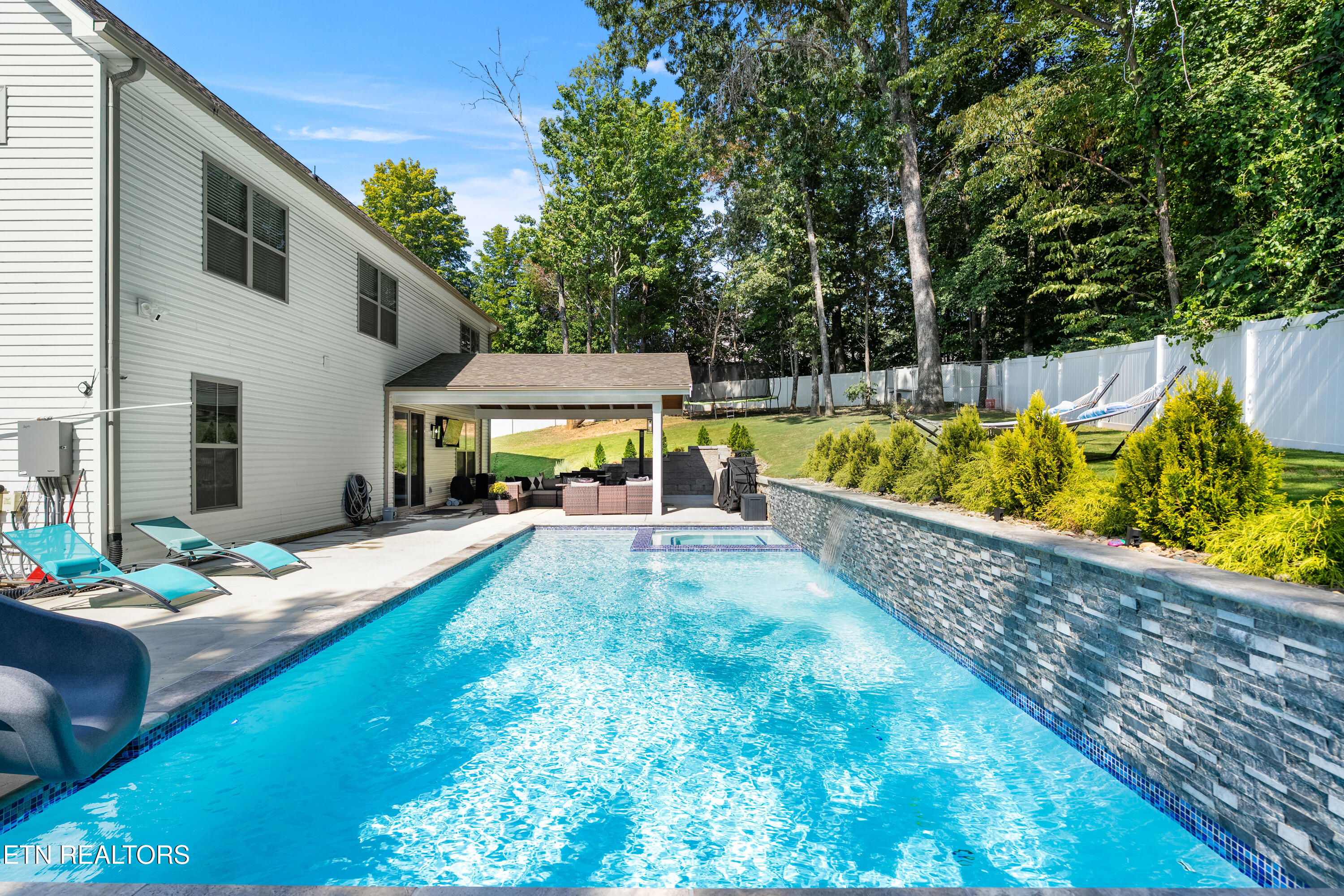 8139 Vassar Lane Knoxville TN 37938