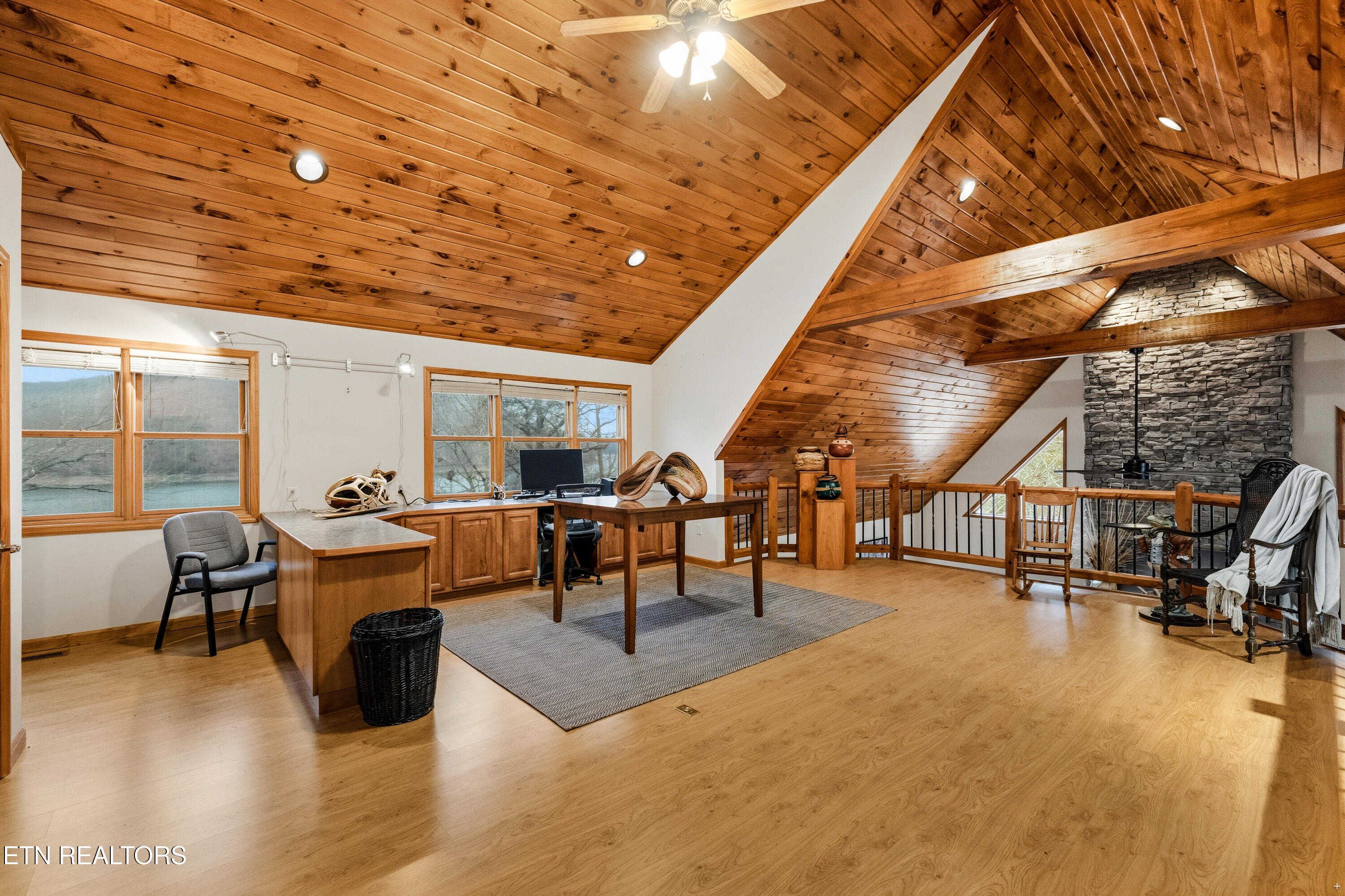 1420 Lakeview Drive Sharps Chapel TN 37866