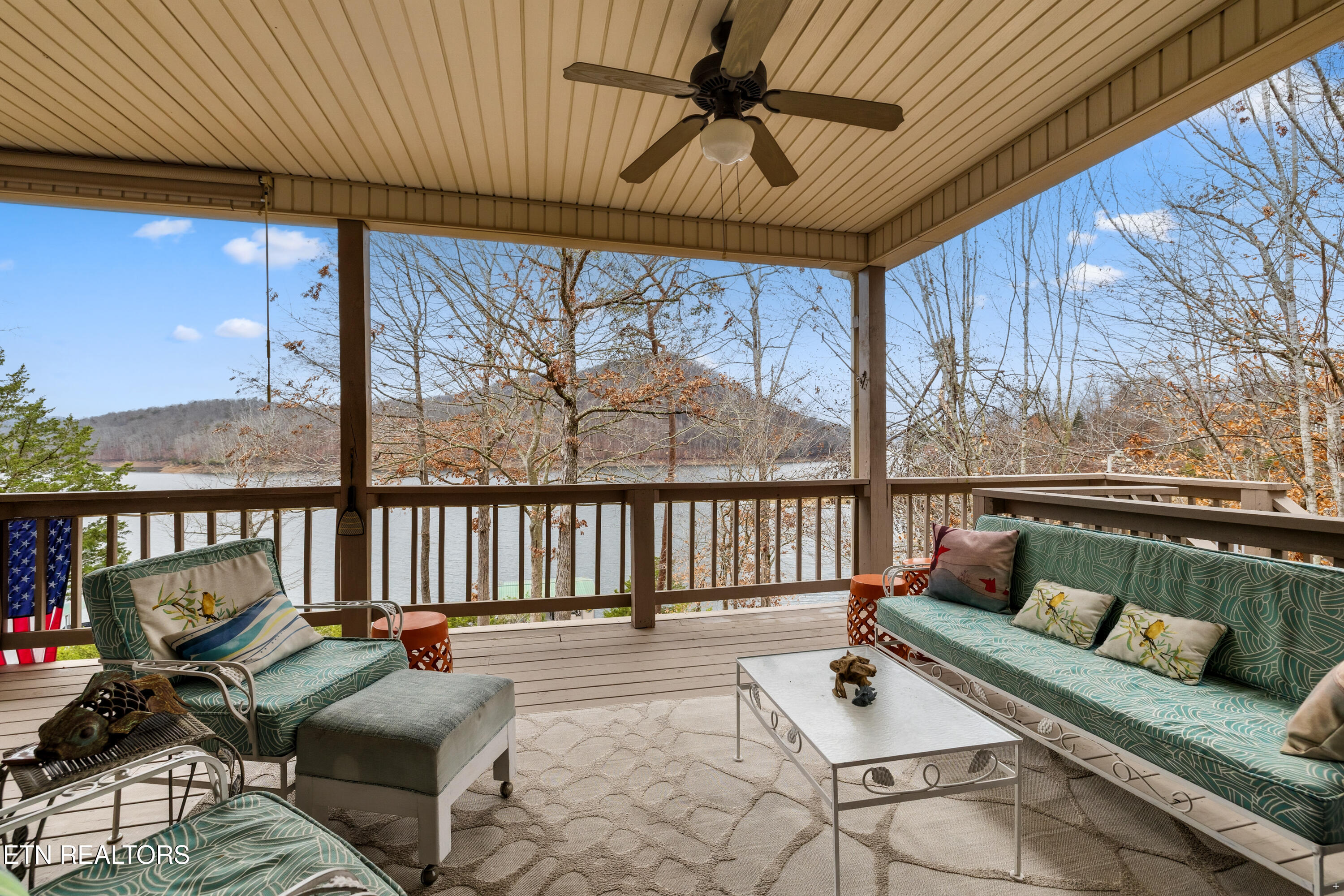 1420 Lakeview Drive Sharps Chapel TN 37866