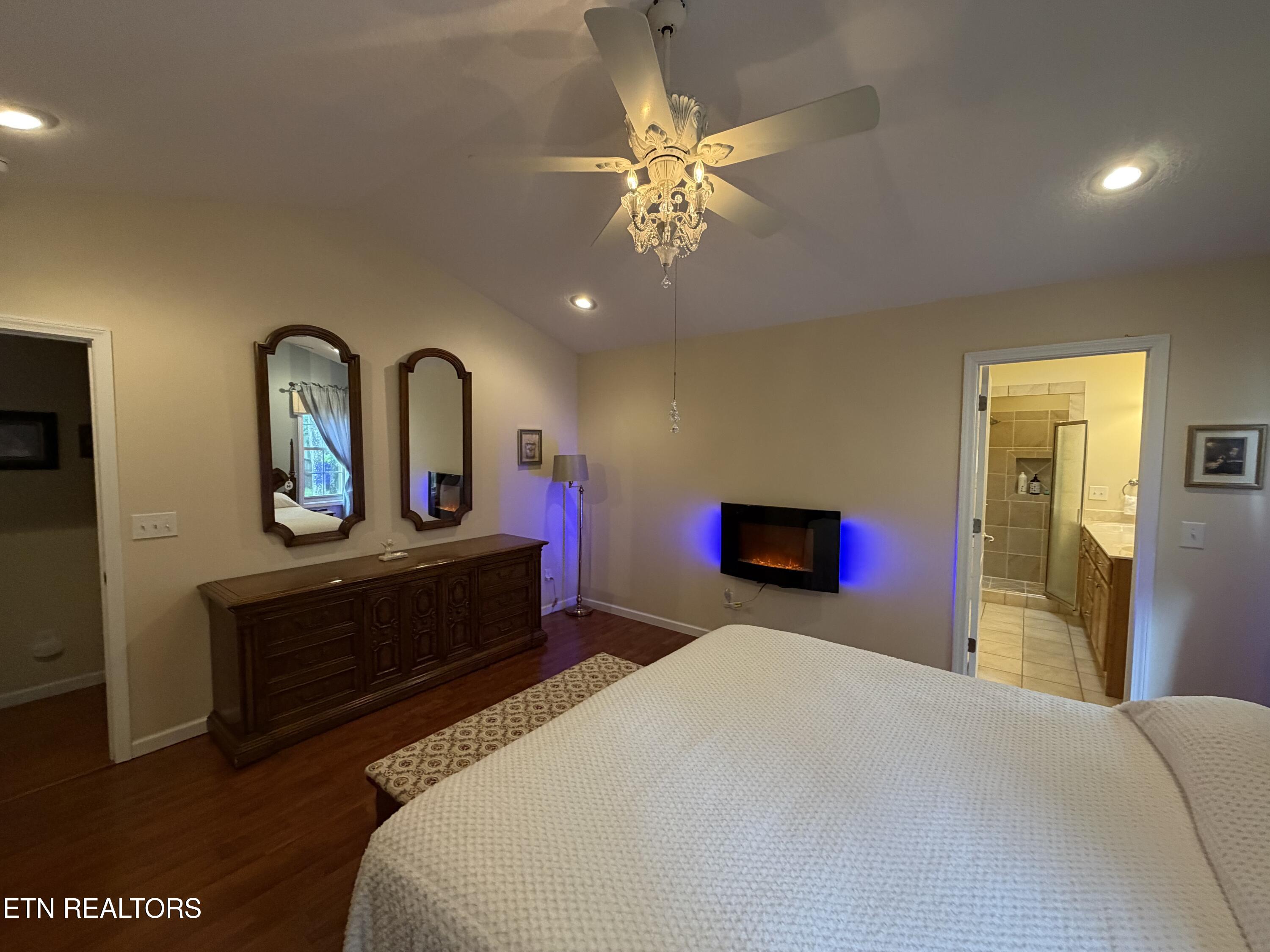 174 Cromwell Lane Crossville TN 38558