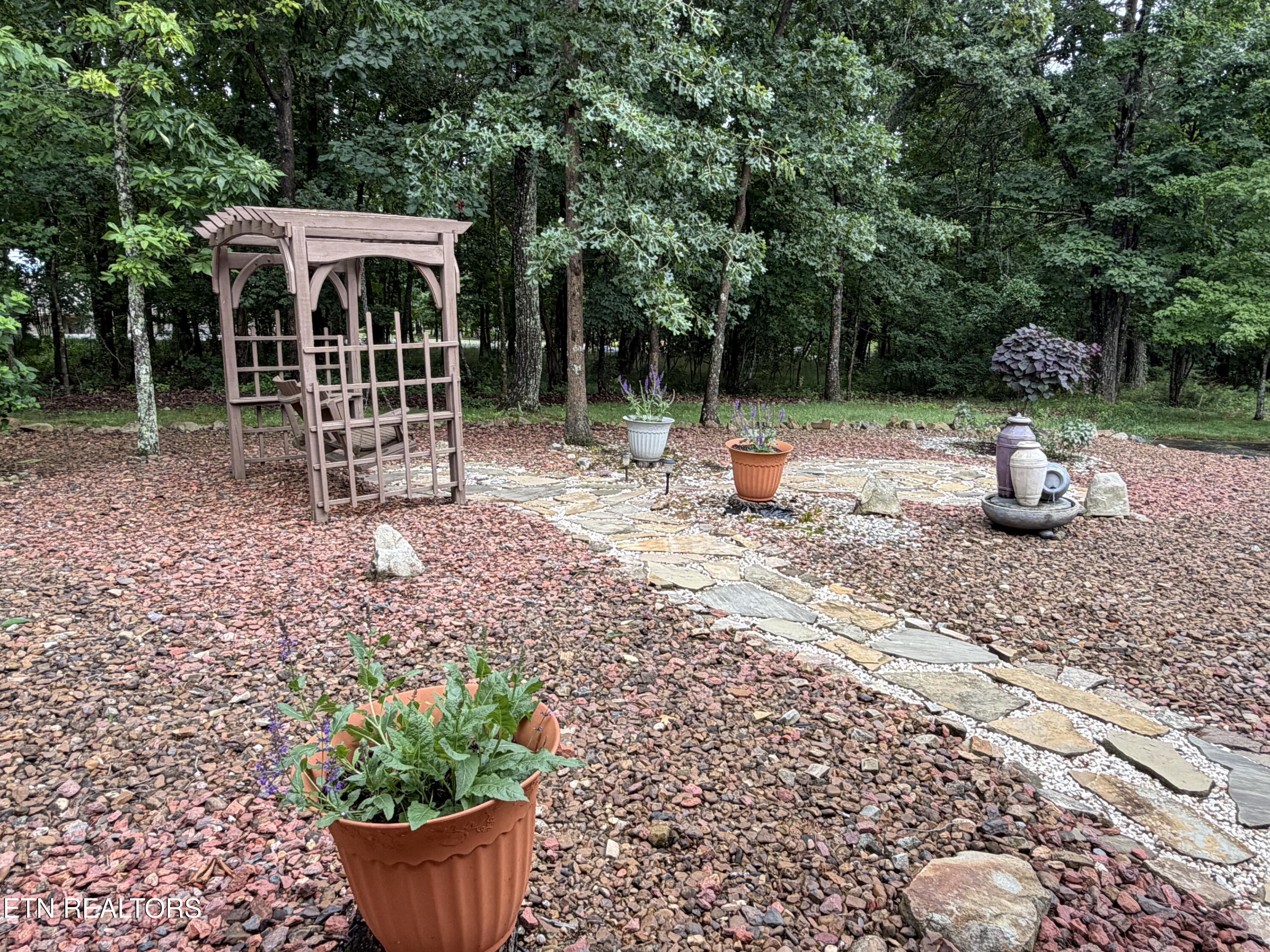 174 Cromwell Lane Crossville TN 38558