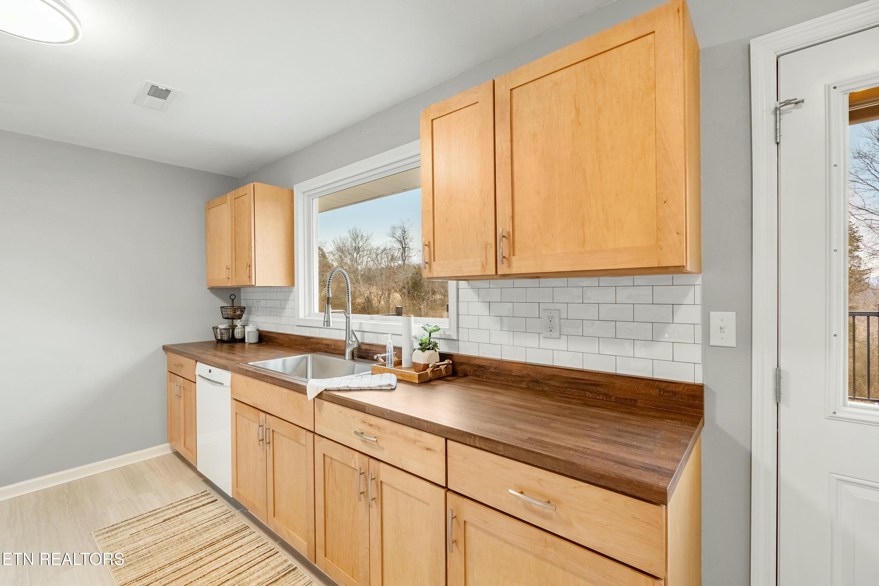 726 Montview Drive Lenoir City TN 37771