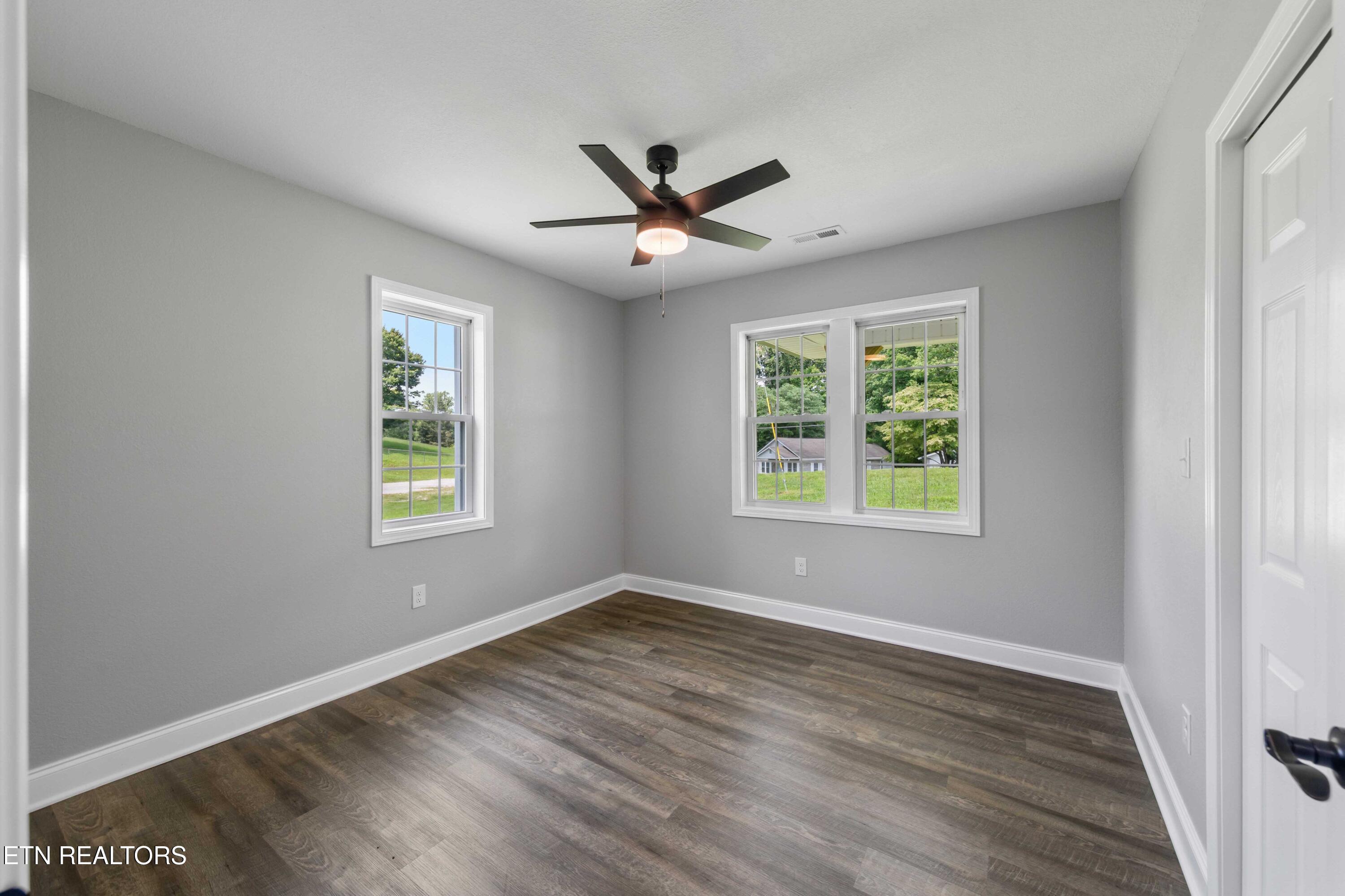 994 Pinecrest Road Jacksboro TN 37757