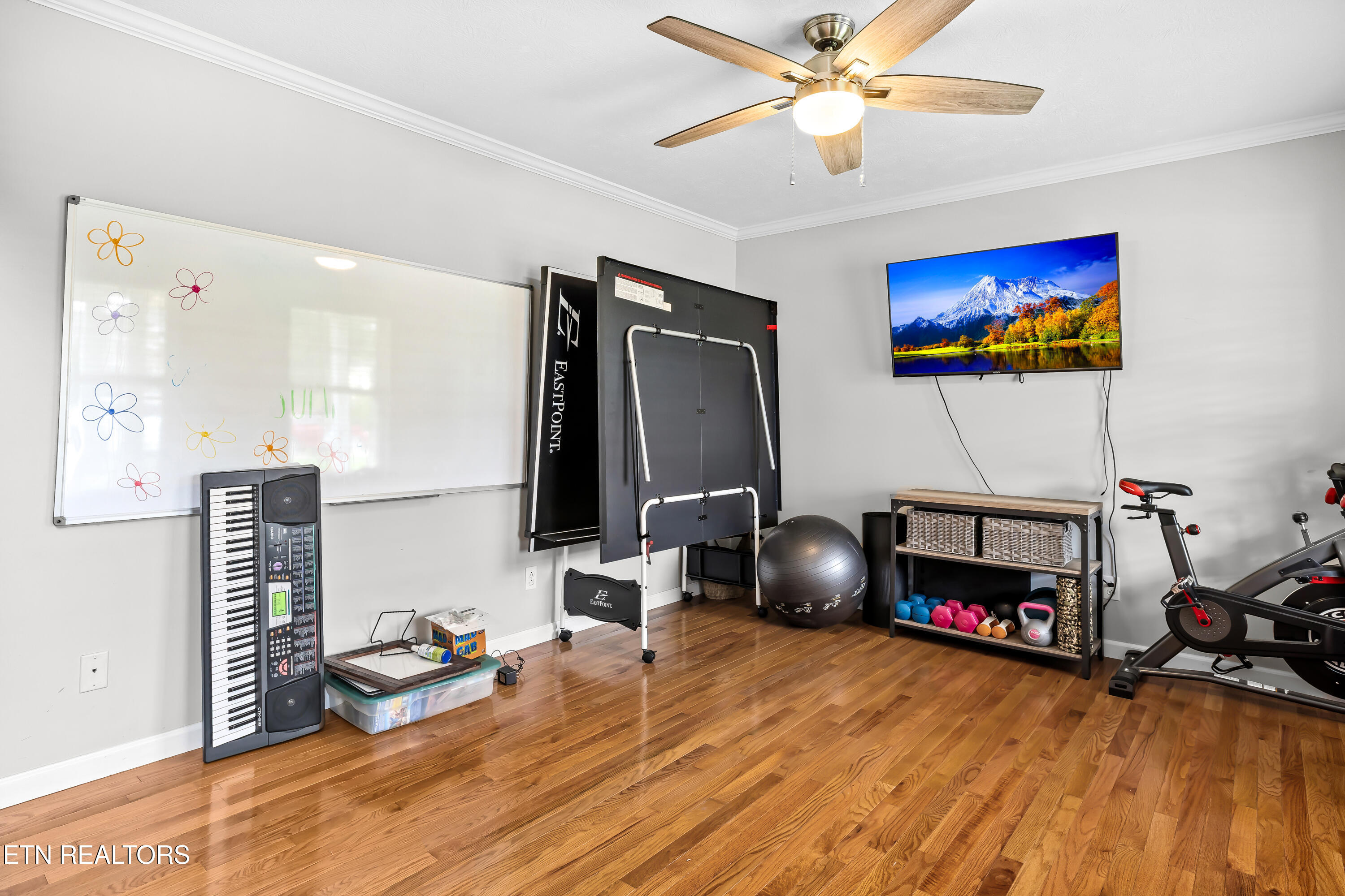 2837 Rhett Butler Drive Louisville TN 37777