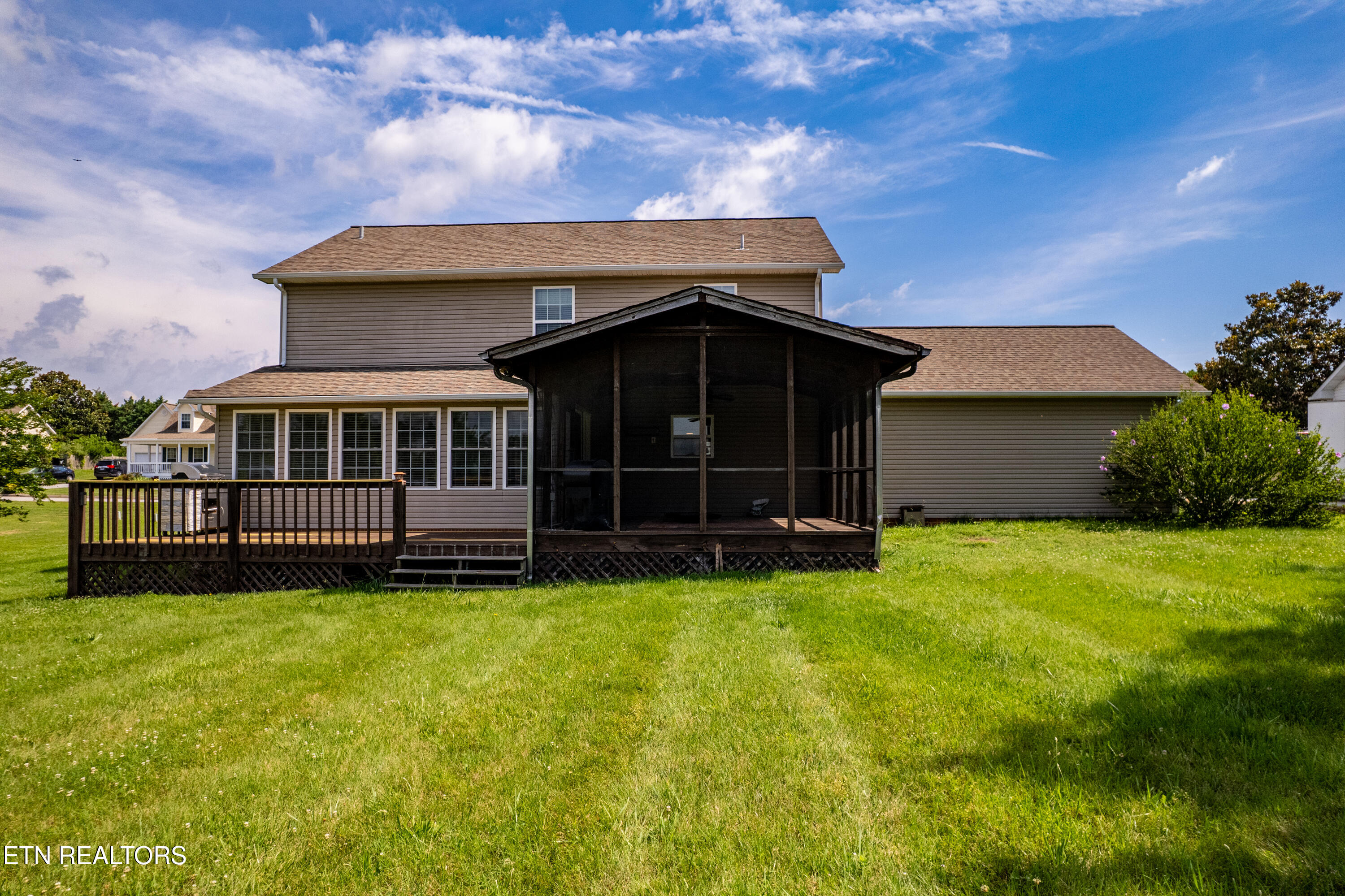 2837 Rhett Butler Drive Louisville TN 37777