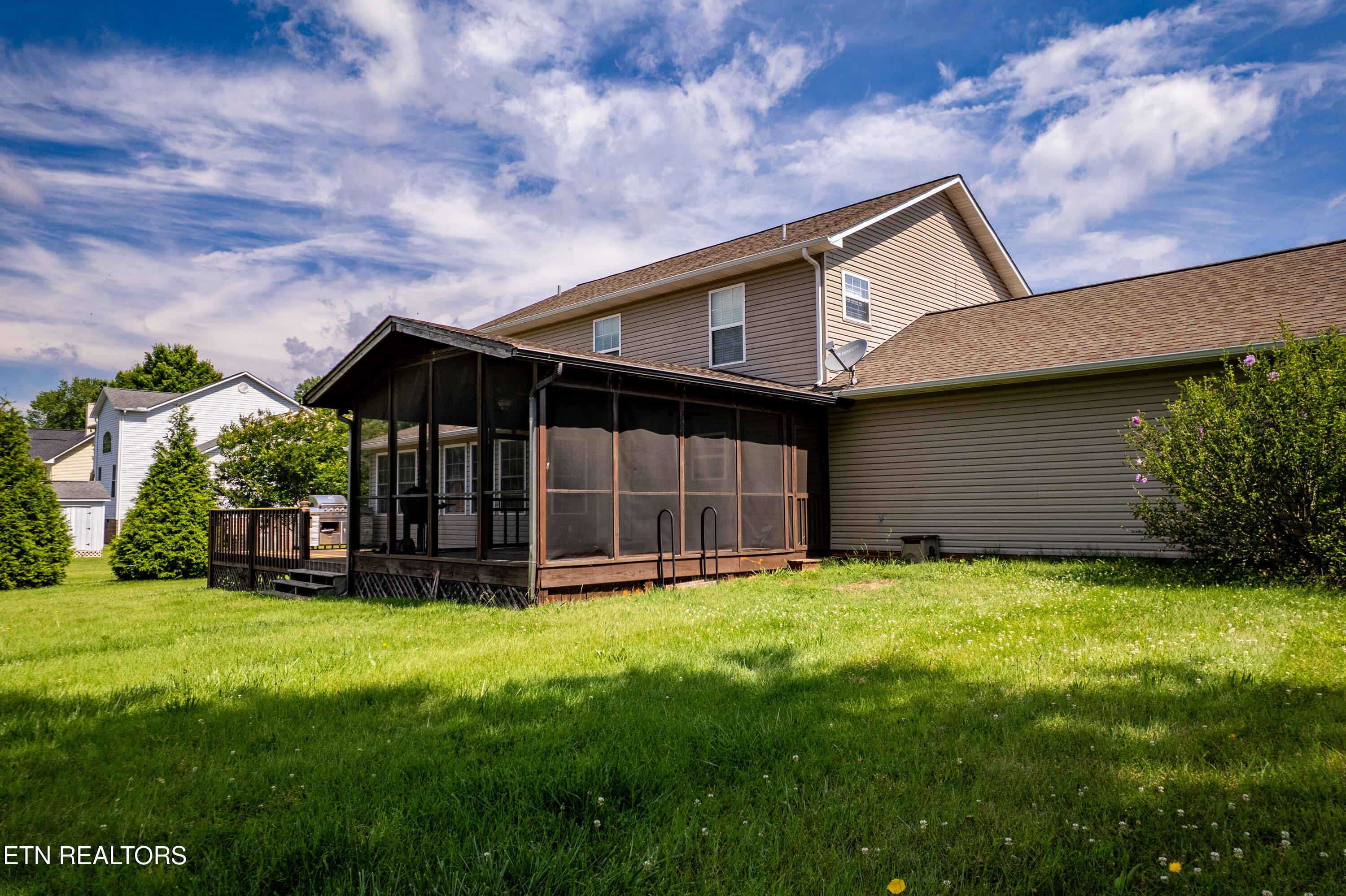2837 Rhett Butler Drive Louisville TN 37777