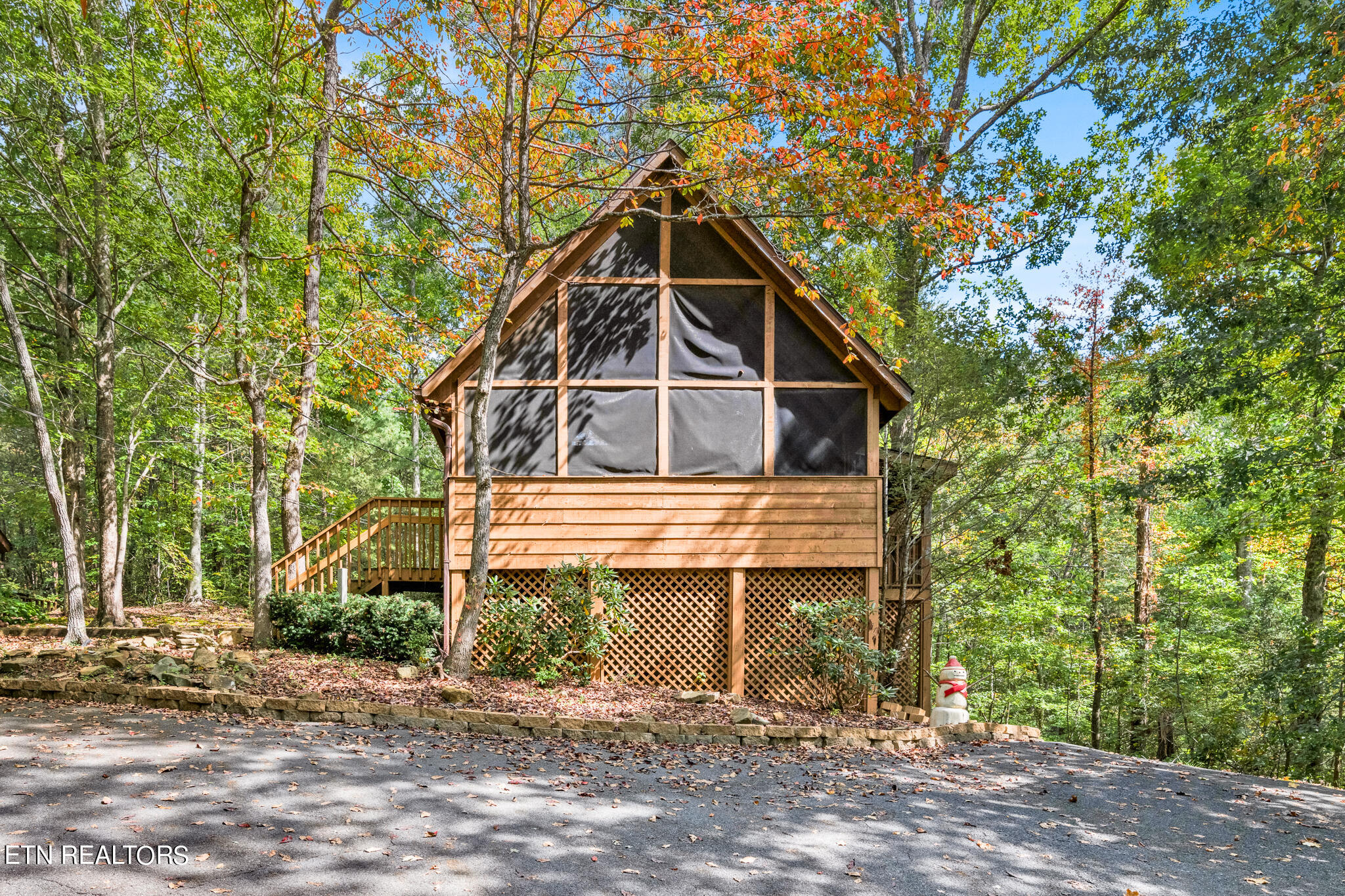 2349 Courtney Lane Sevierville TN 37876