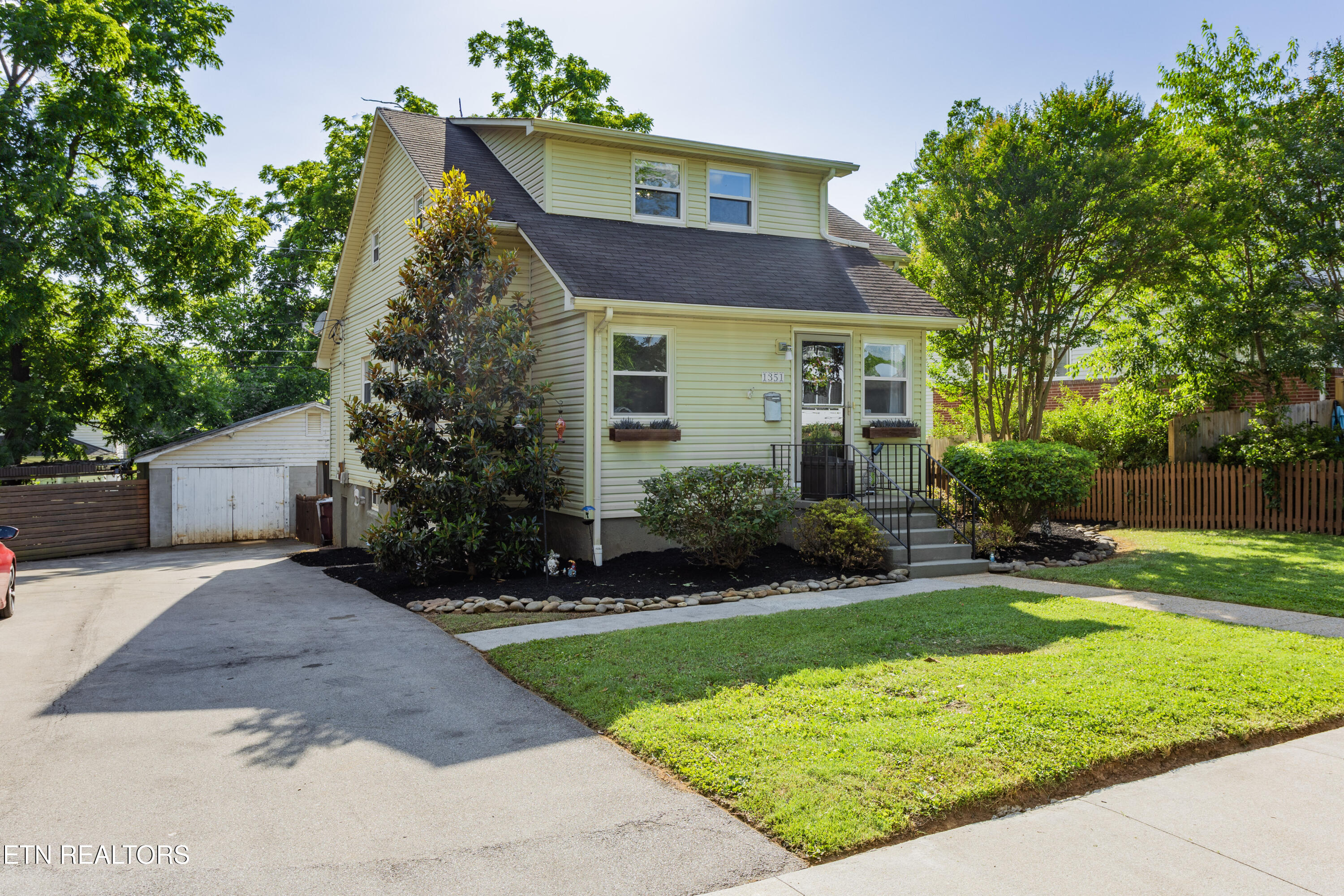 1351 Dalton Street Alcoa TN 37701