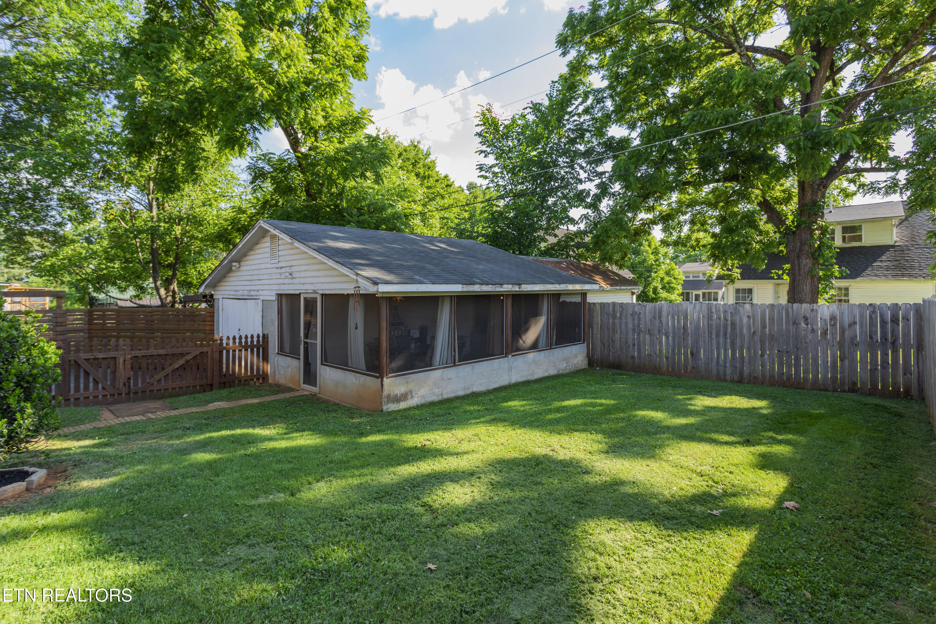 1351 Dalton Street Alcoa TN 37701