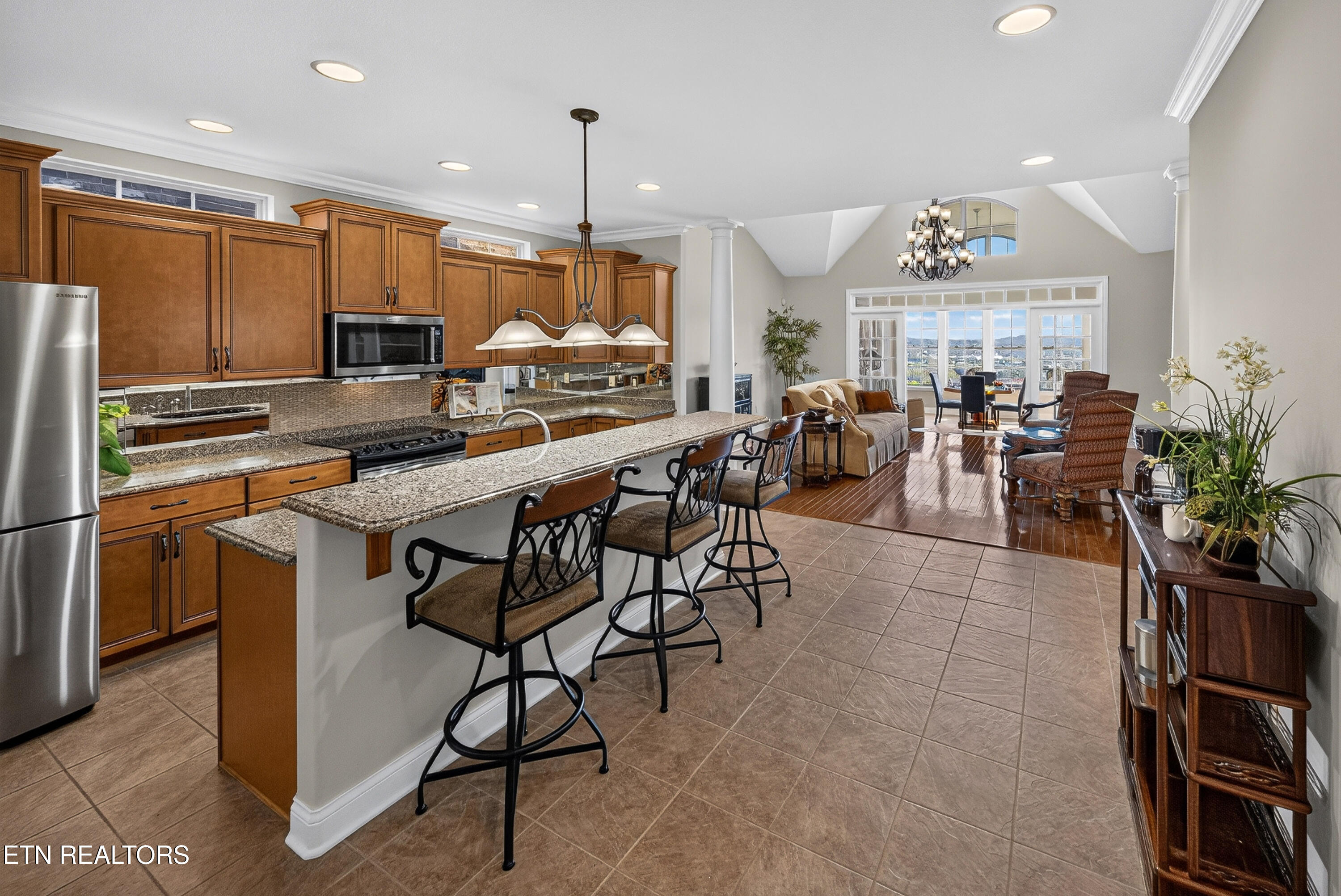 1237 Bishops View Lane Knoxville TN 37932