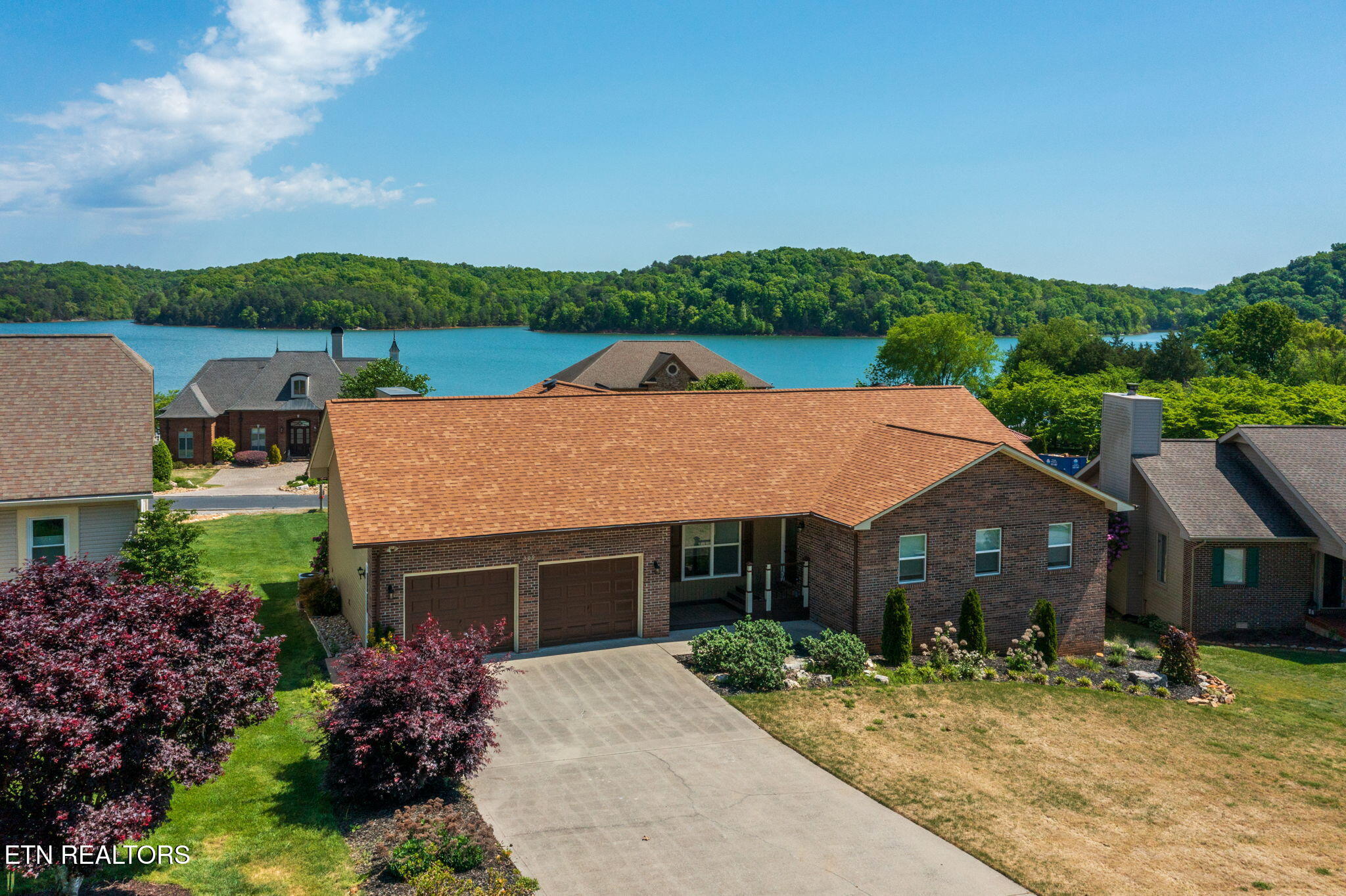 309 Chuniloti Circle Loudon TN 37774