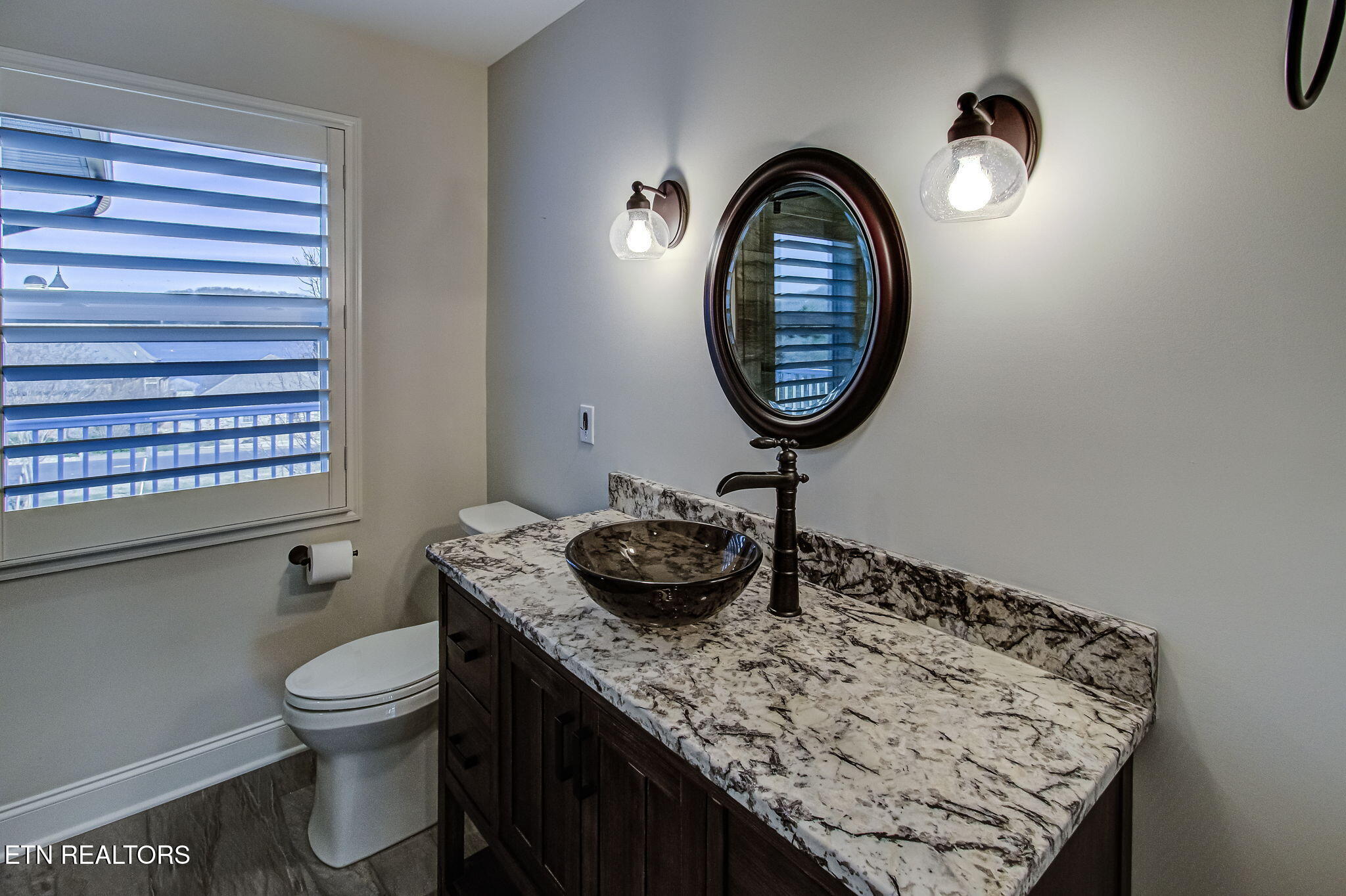 309 Chuniloti Circle Loudon TN 37774