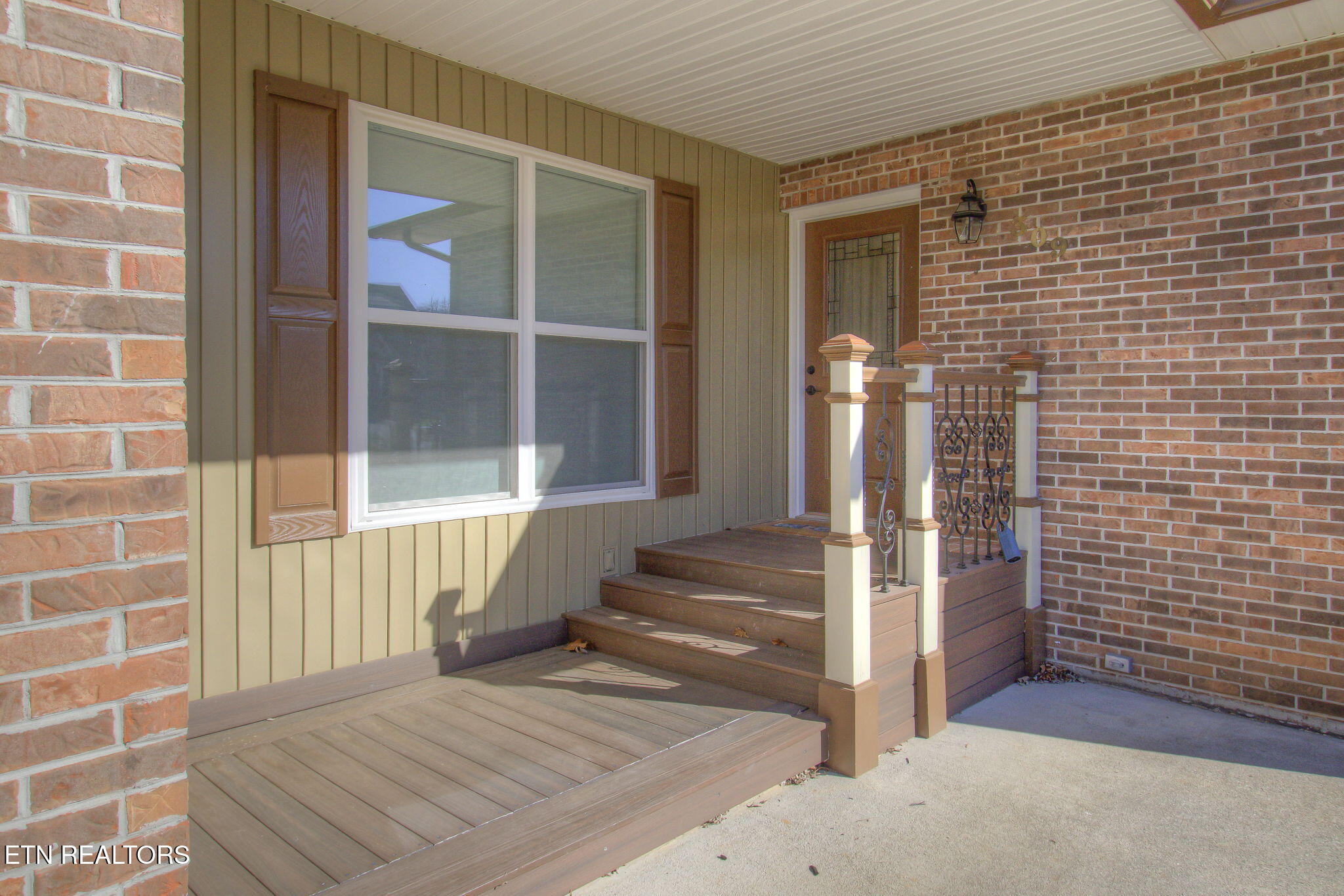 309 Chuniloti Circle Loudon TN 37774
