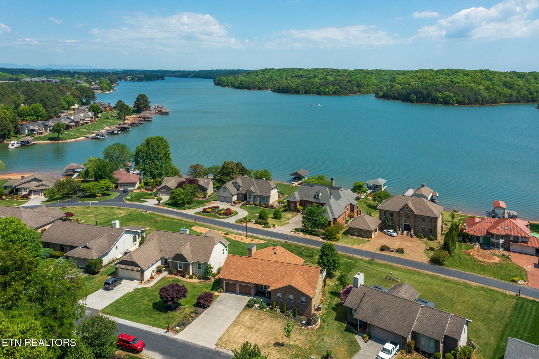 309 Chuniloti Circle Loudon TN 37774