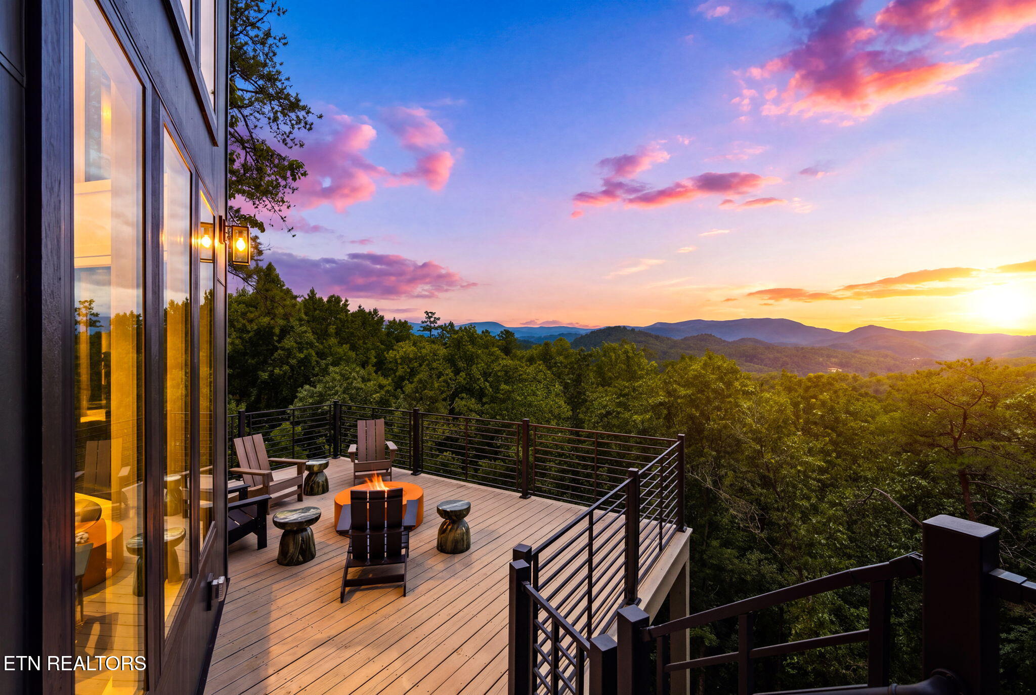 1813 Red Bone Way Sevierville TN 37876