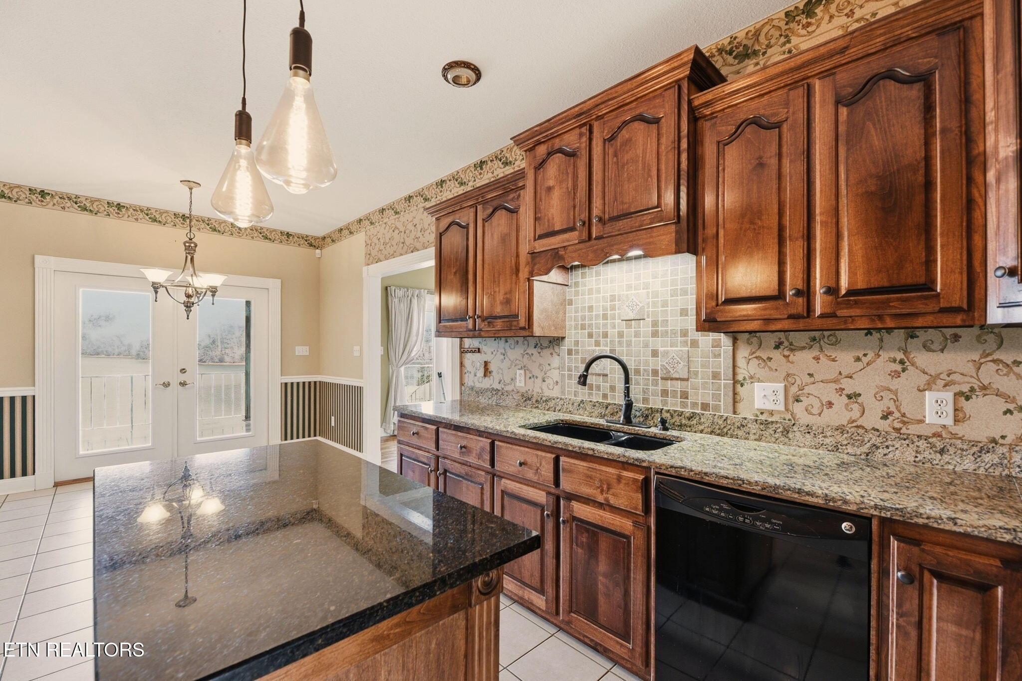 224 Northshore Drive Greenback TN 37742