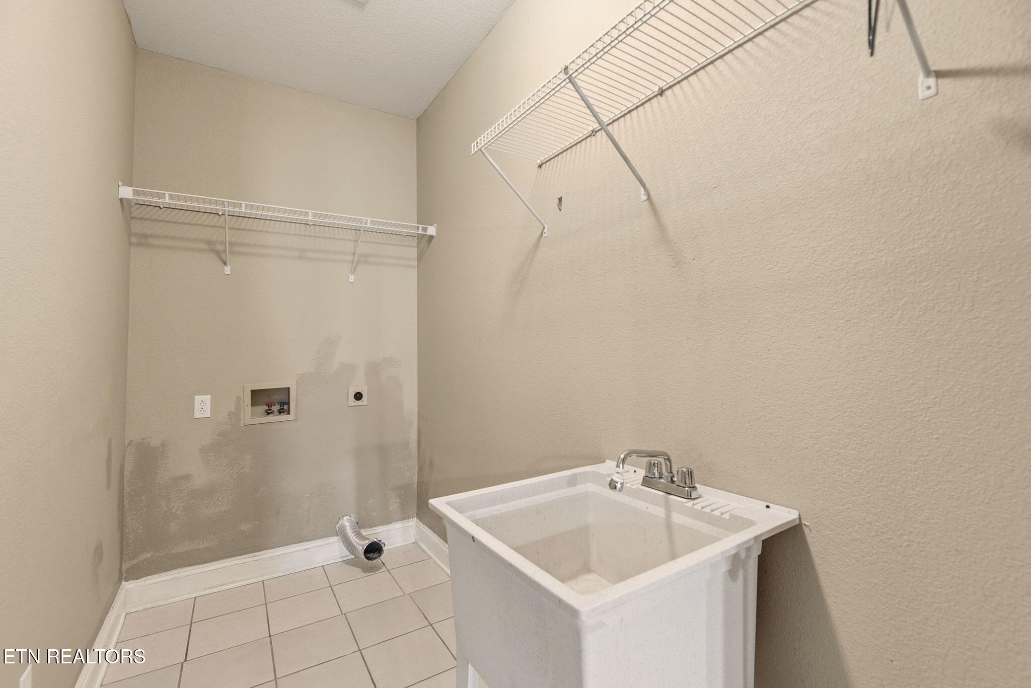 224 Northshore Drive Greenback TN 37742