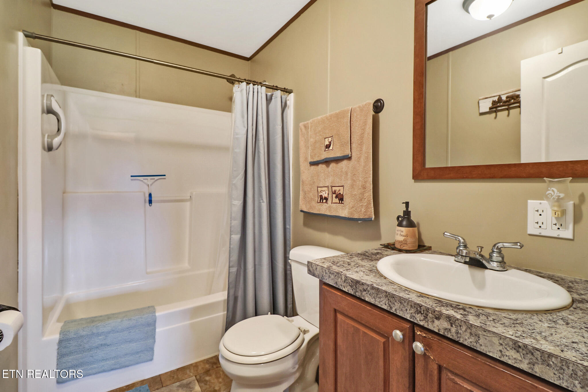 154 Ike Burgess Road Crossville TN 38572