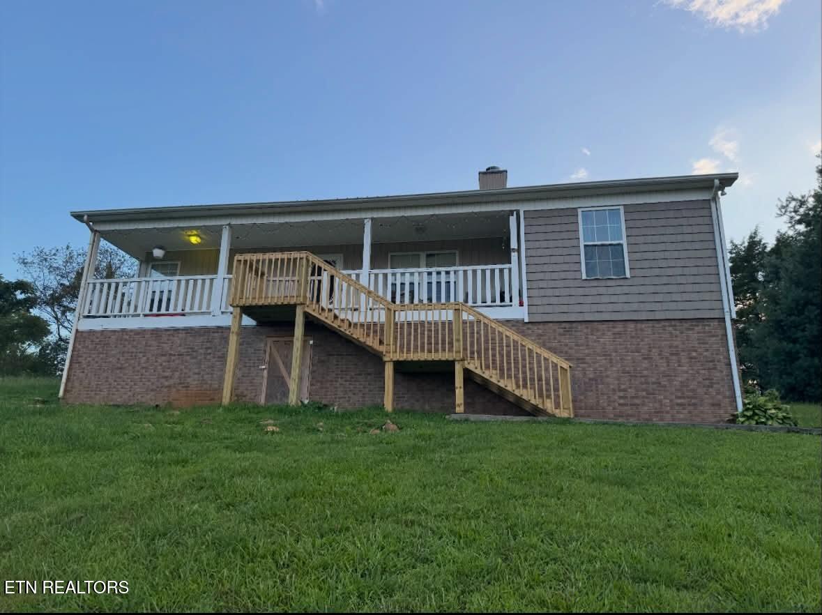 207 Brantley Acres Road Speedwell TN 37870
