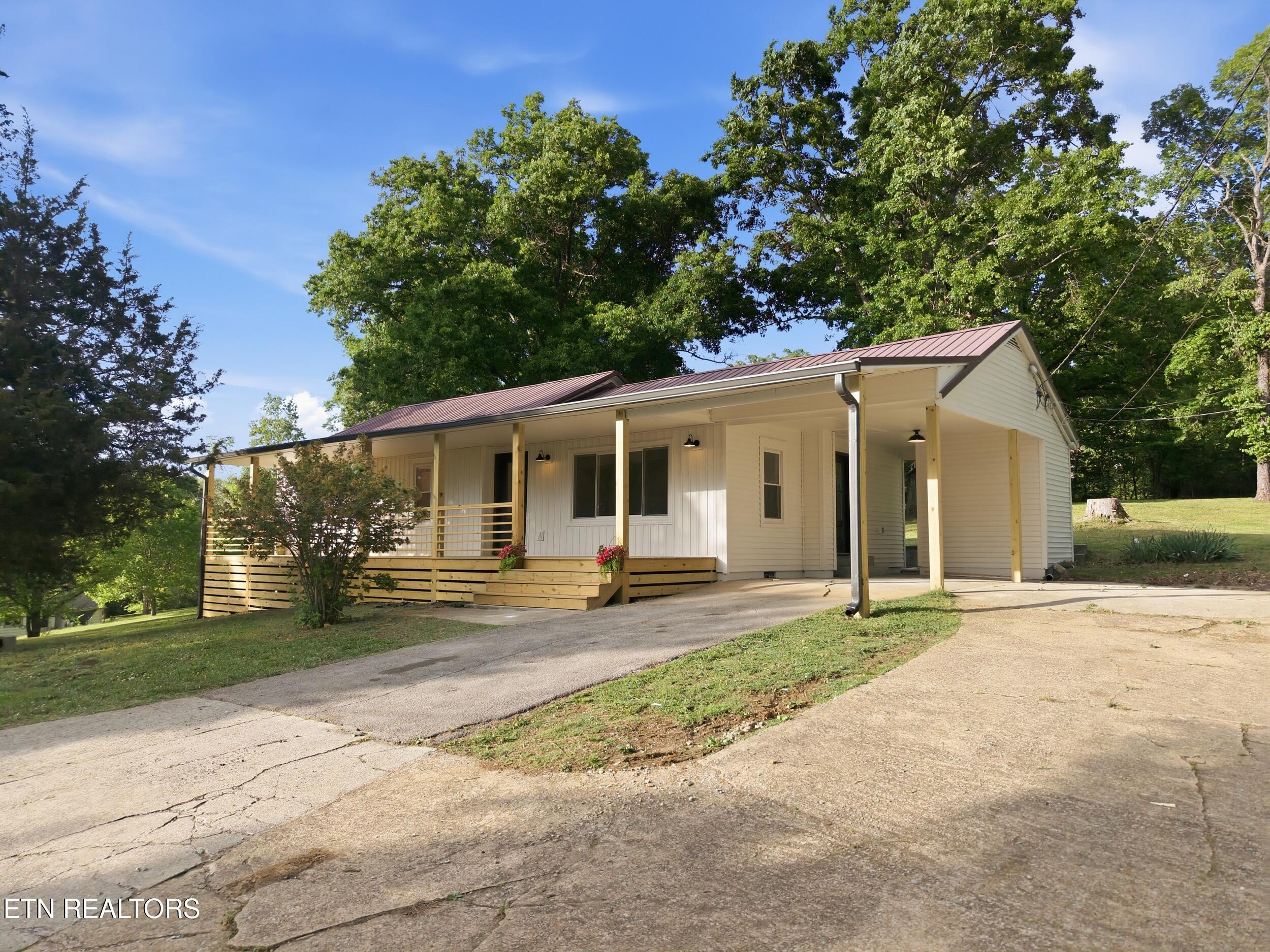 1016 Artella Drive Knoxville TN 37920