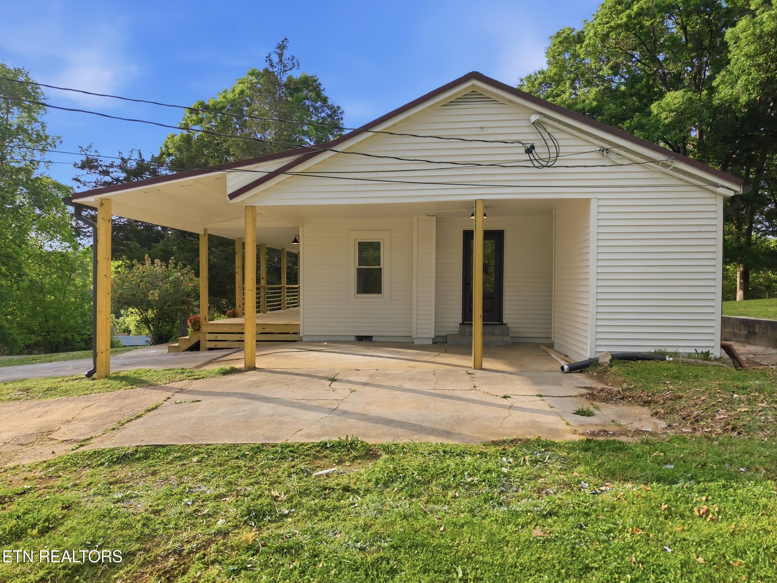 1016 Artella Drive Knoxville TN 37920