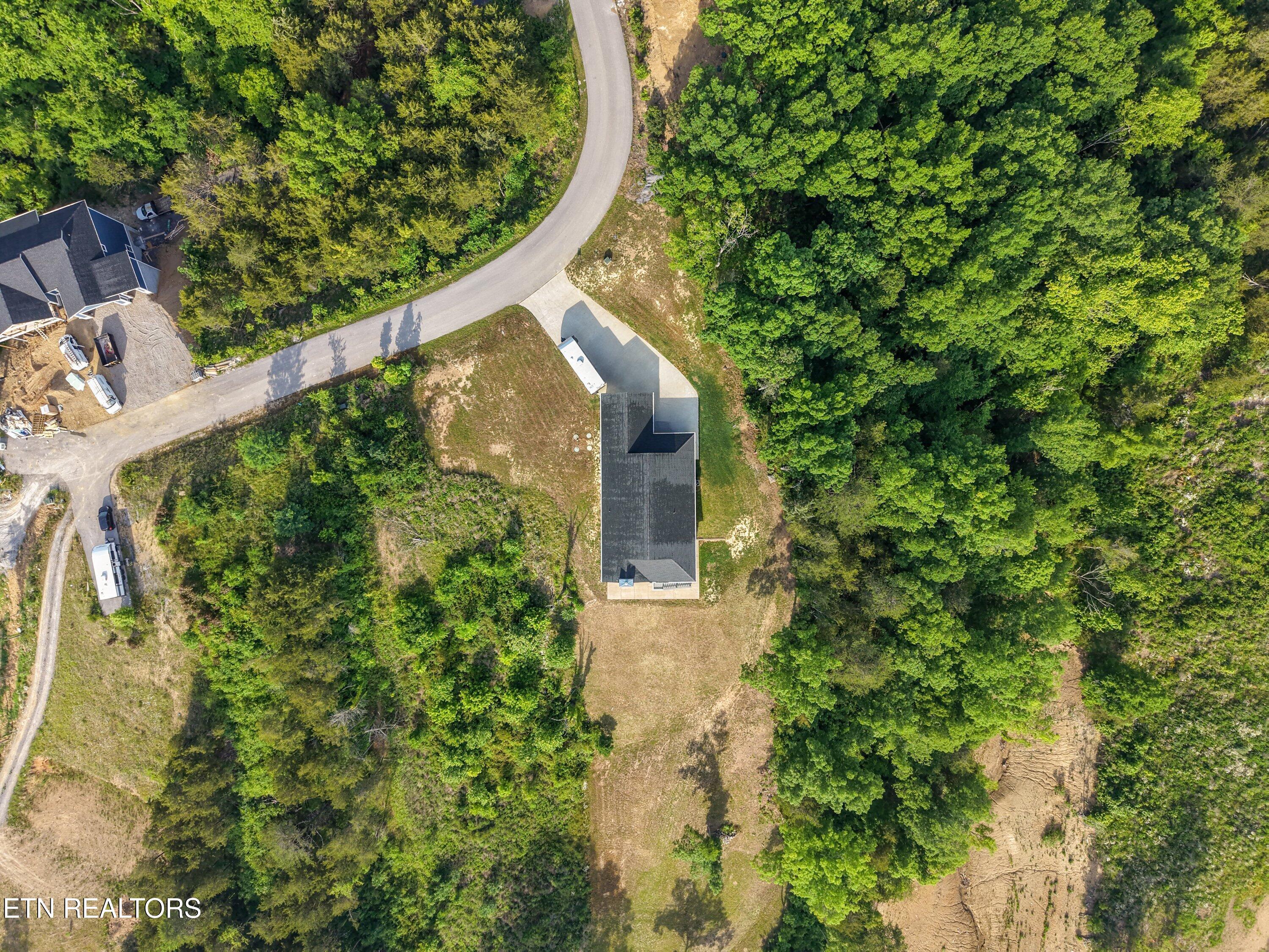 313 Sunrise Trail Dandridge TN 37725