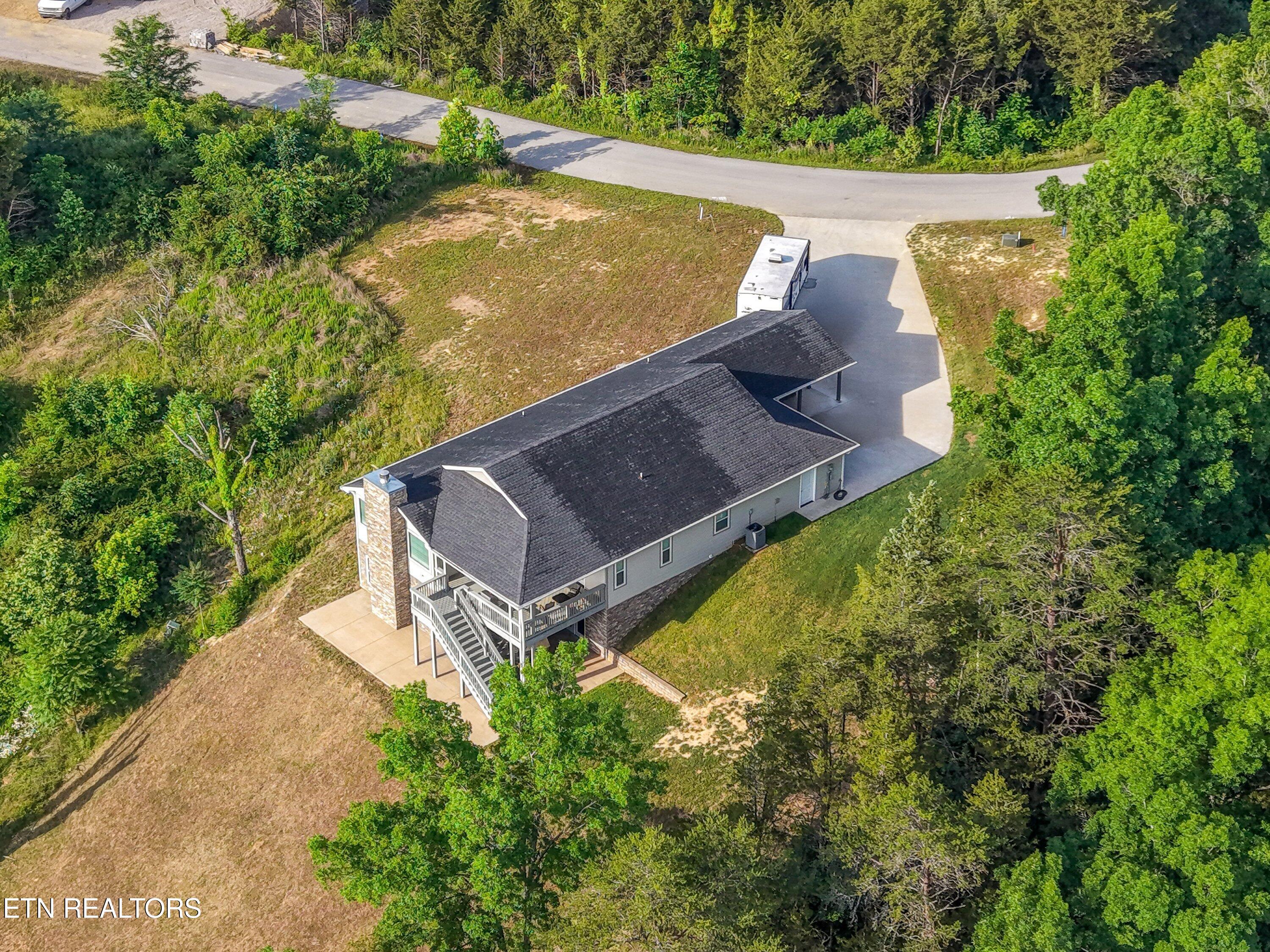 313 Sunrise Trail Dandridge TN 37725