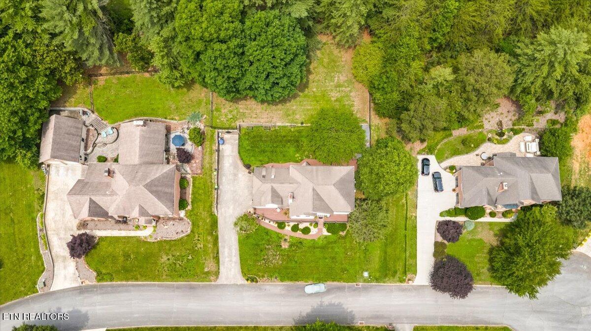 15 Radisson Cove Oak Ridge TN 37830