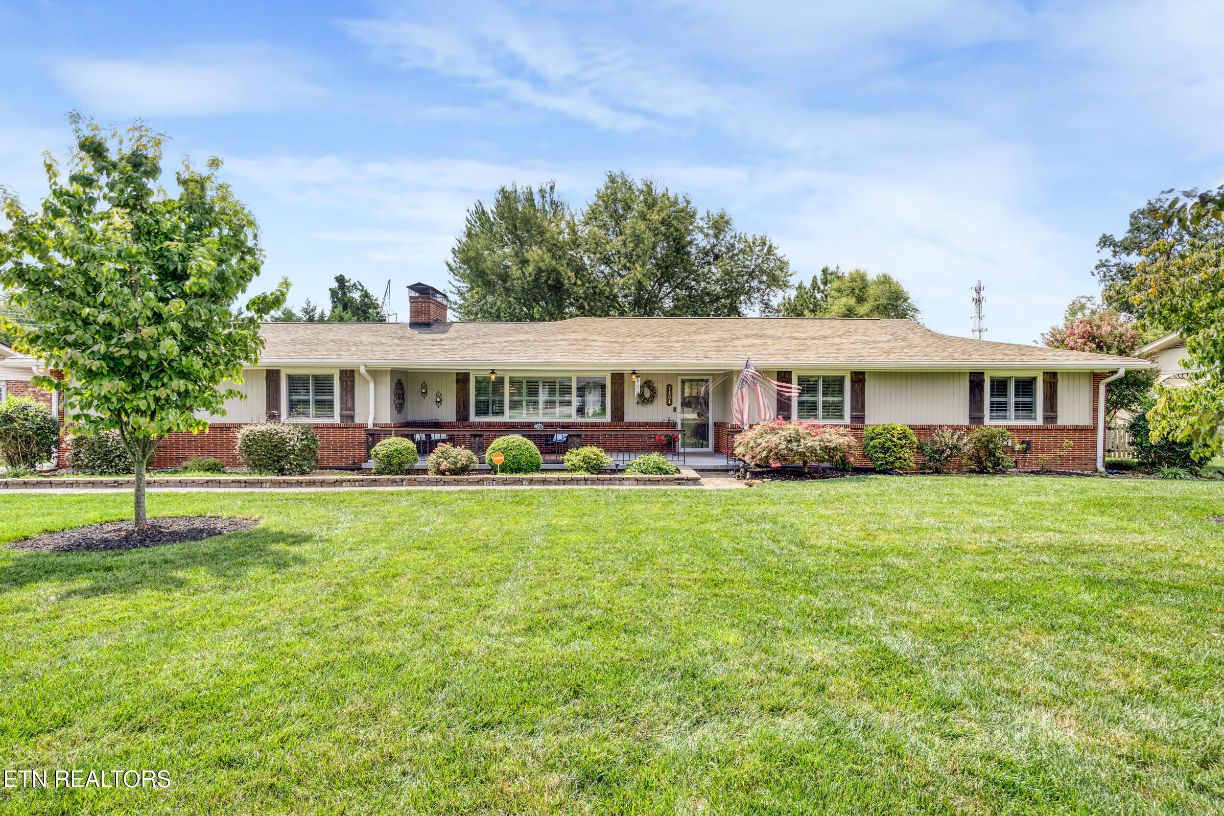 7404 Sheffield Drive Knoxville TN 37909