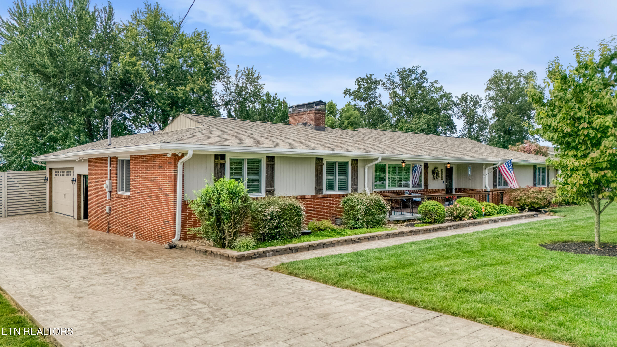 7404 Sheffield Drive Knoxville TN 37909