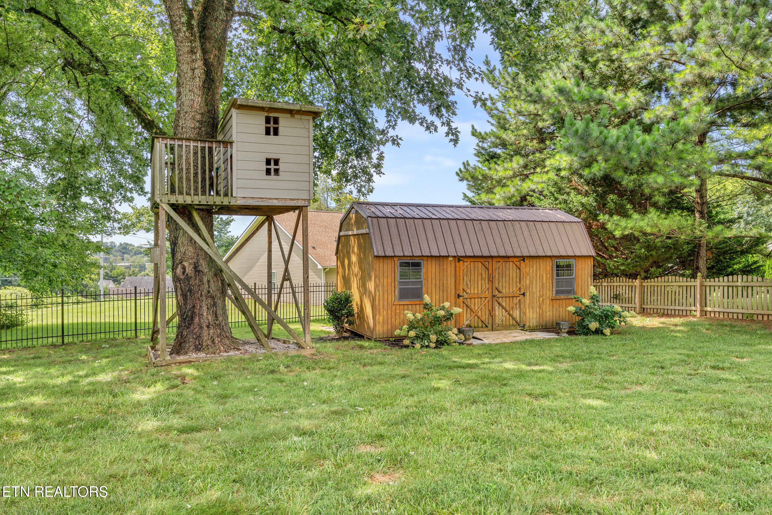 7404 Sheffield Drive Knoxville TN 37909