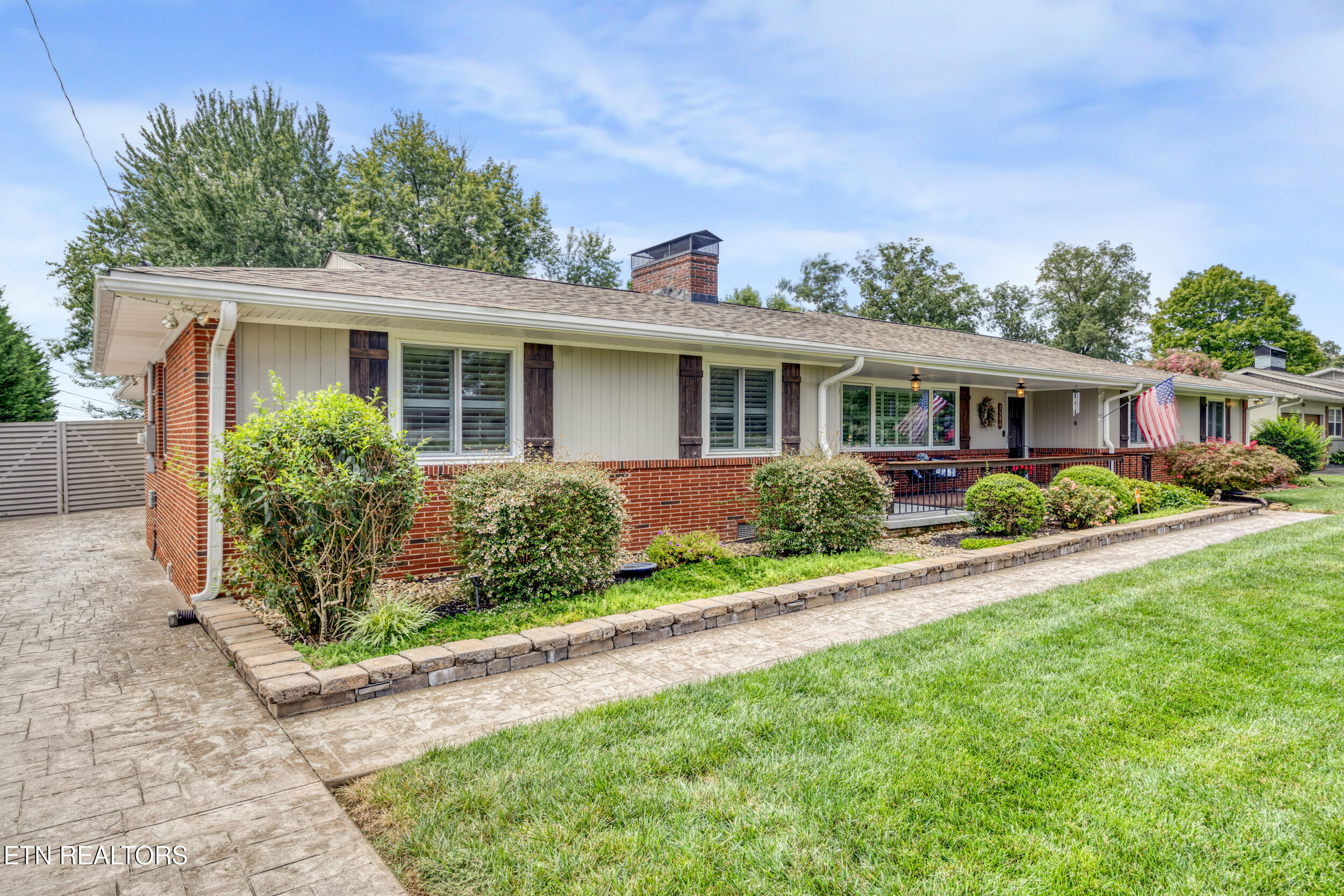 7404 Sheffield Drive Knoxville TN 37909