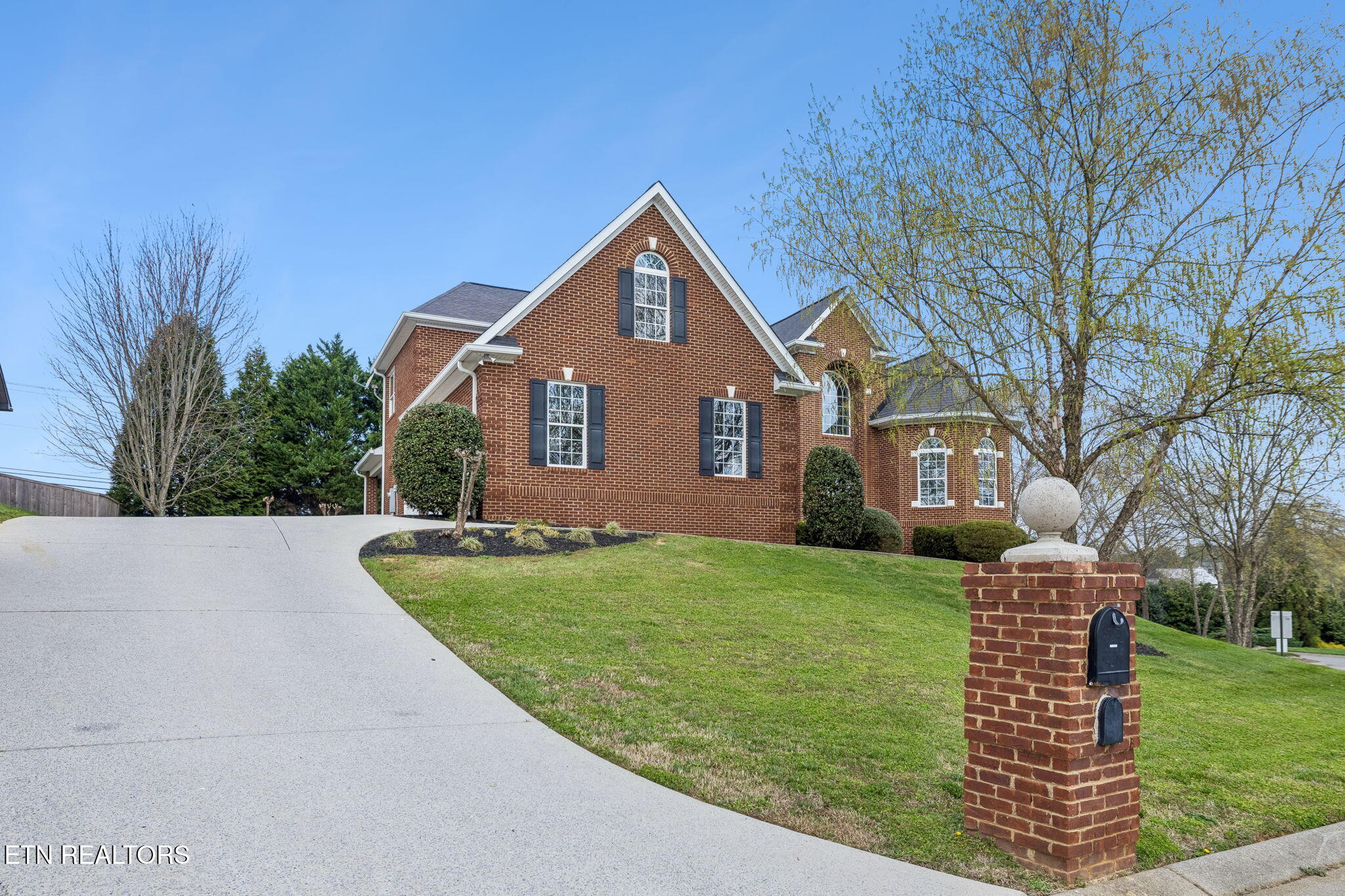 1755 Inverness Drive Maryville TN 37801