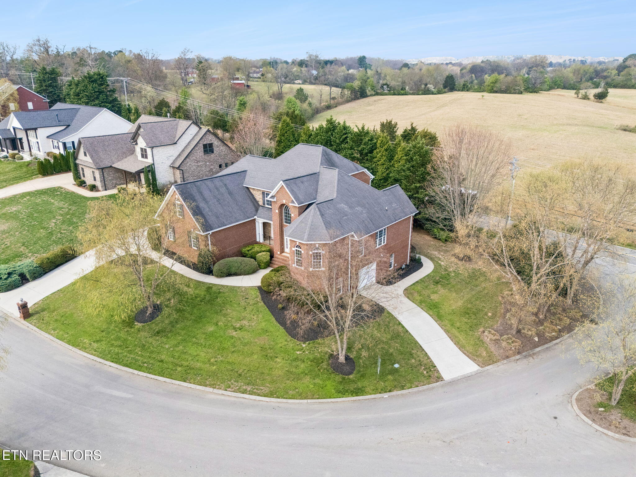 1755 Inverness Drive Maryville TN 37801