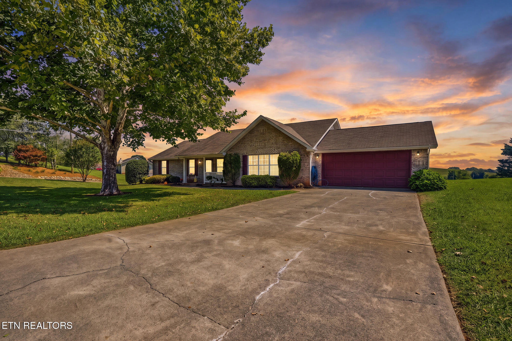 1324 Prairie Place Greenback TN 37742